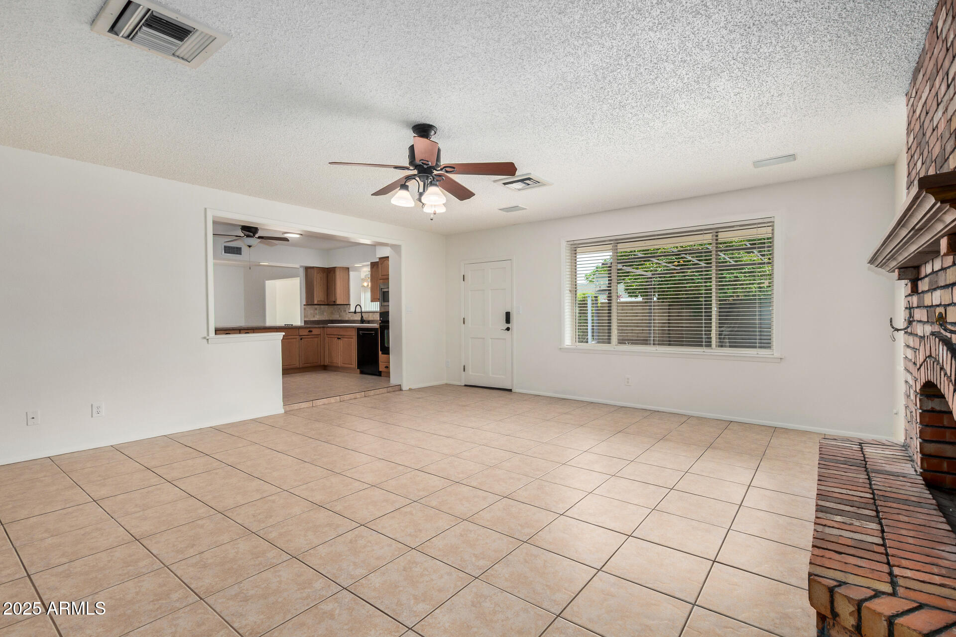 8325 E HAZELWOOD Street