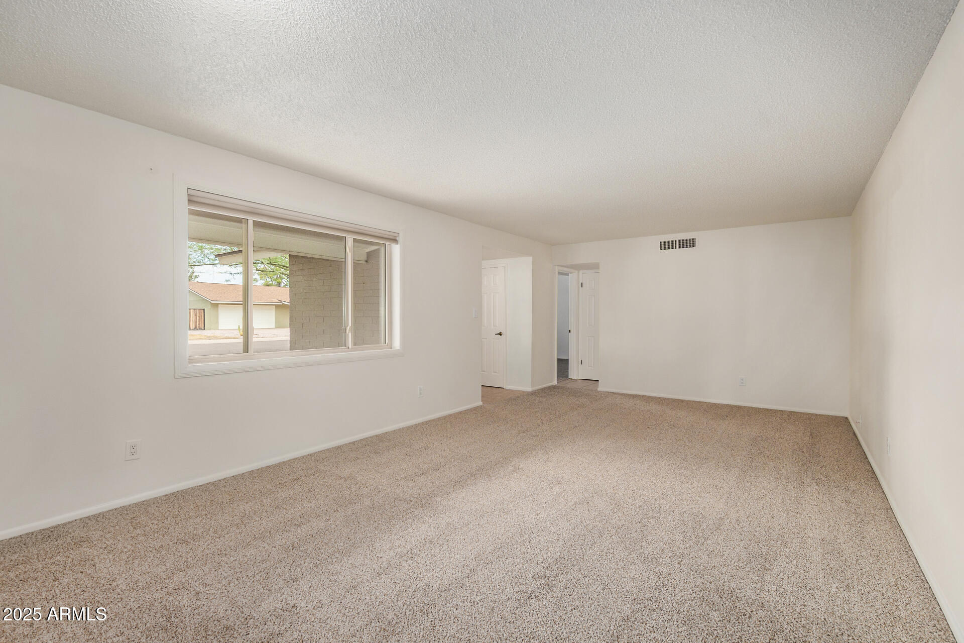 8325 E HAZELWOOD Street