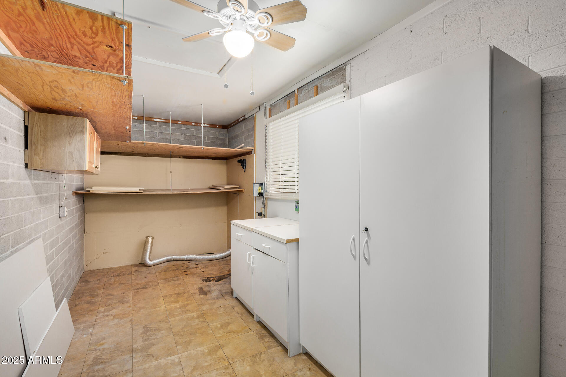 8325 E HAZELWOOD Street