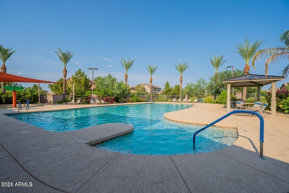 192 E Prescott Drive