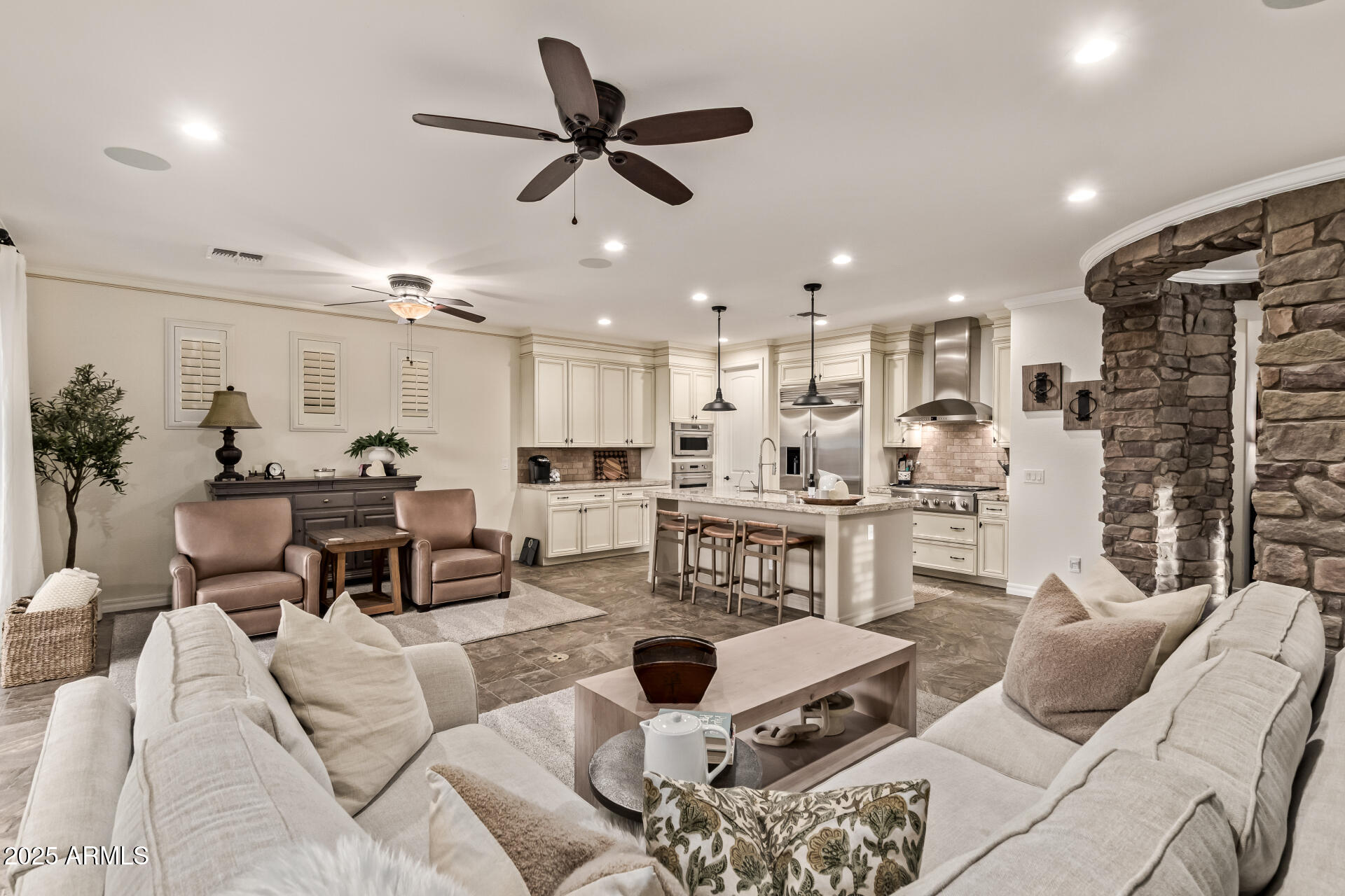 192 E Prescott Drive