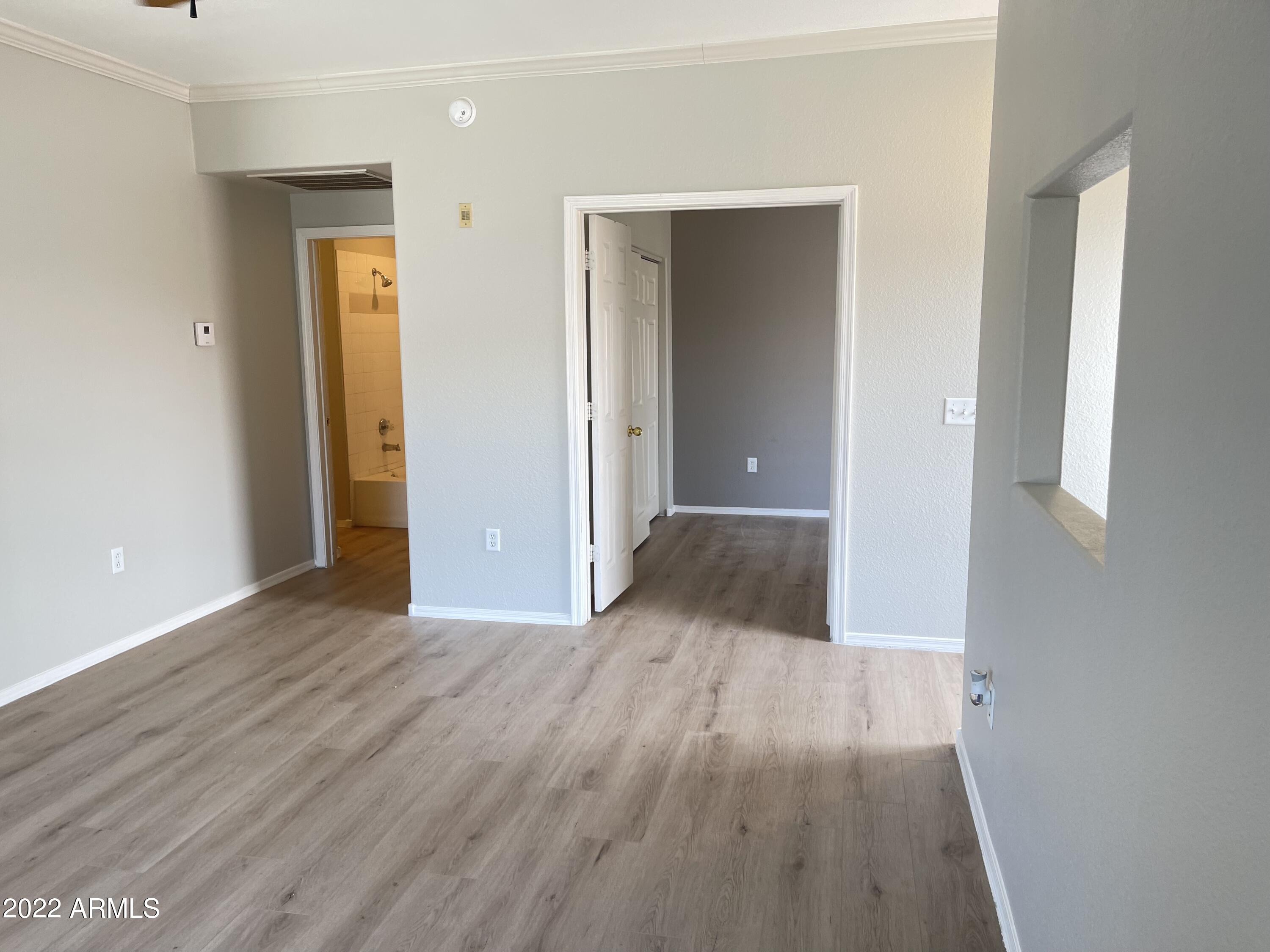 3236 E CHANDLER Boulevard, 2093