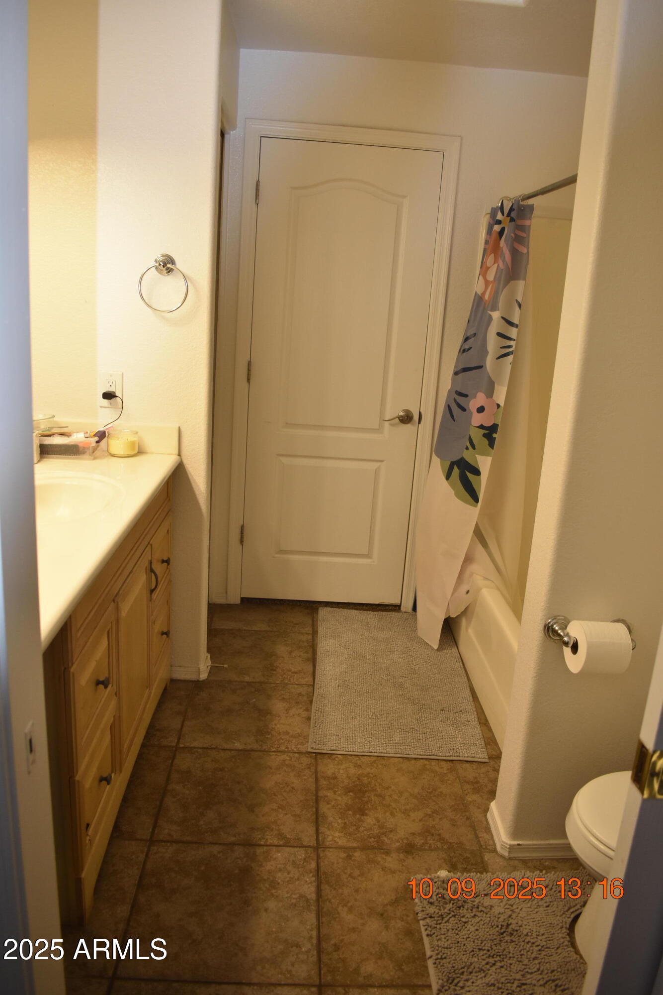 2929 W YORKSHIRE Drive, 2109