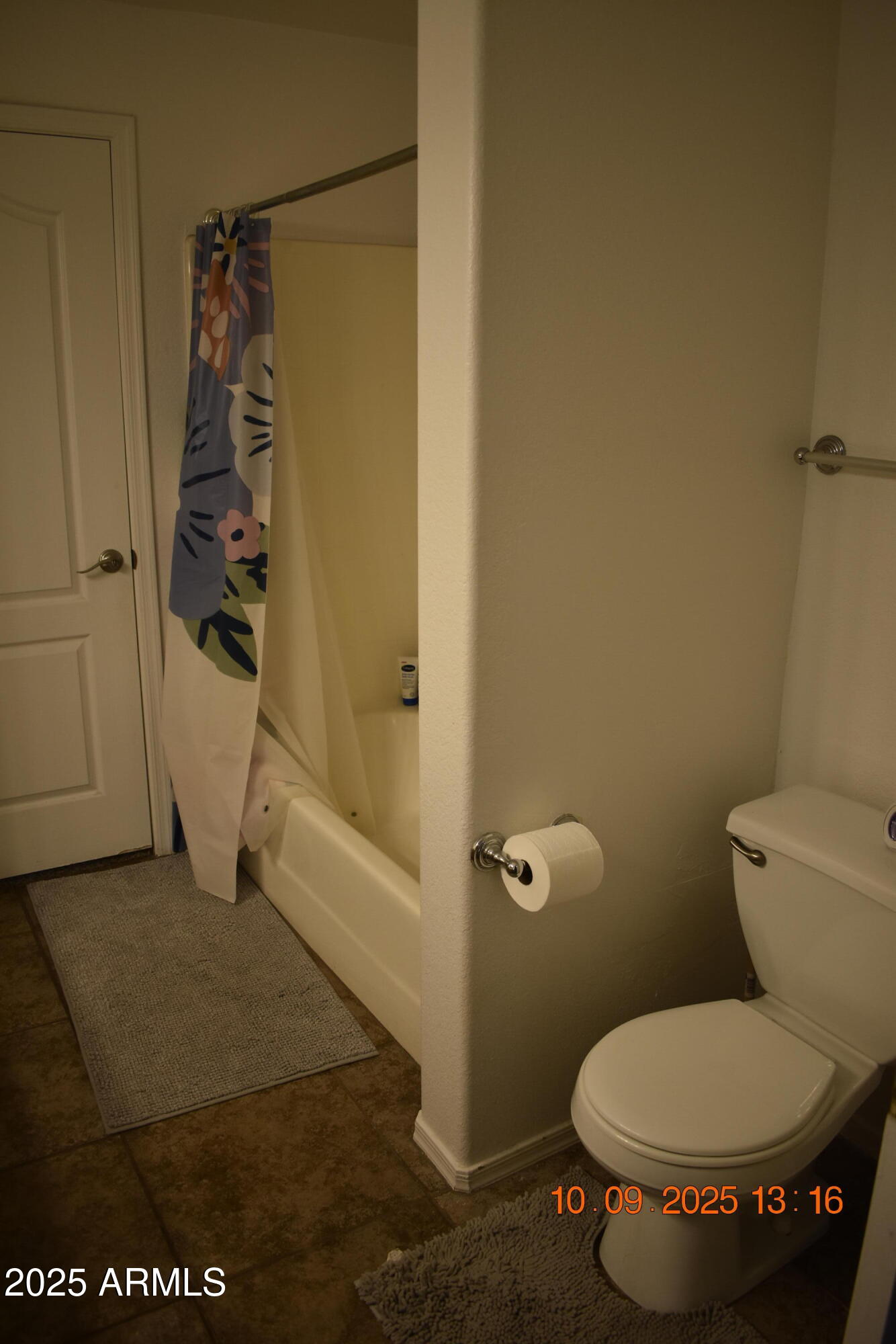 2929 W YORKSHIRE Drive, 2109