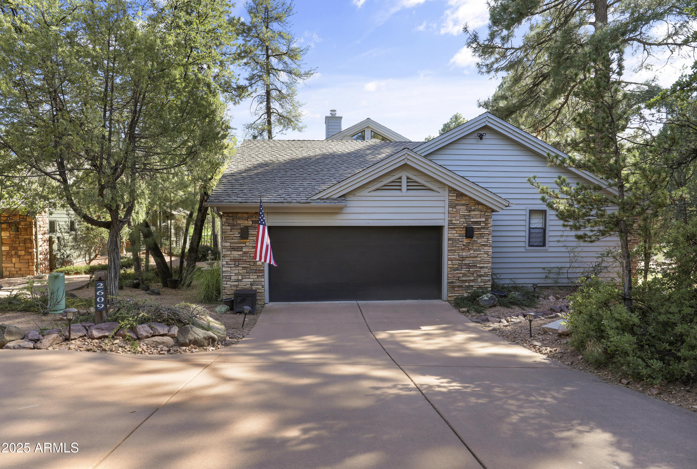 2609 E PINE ISLAND Lane