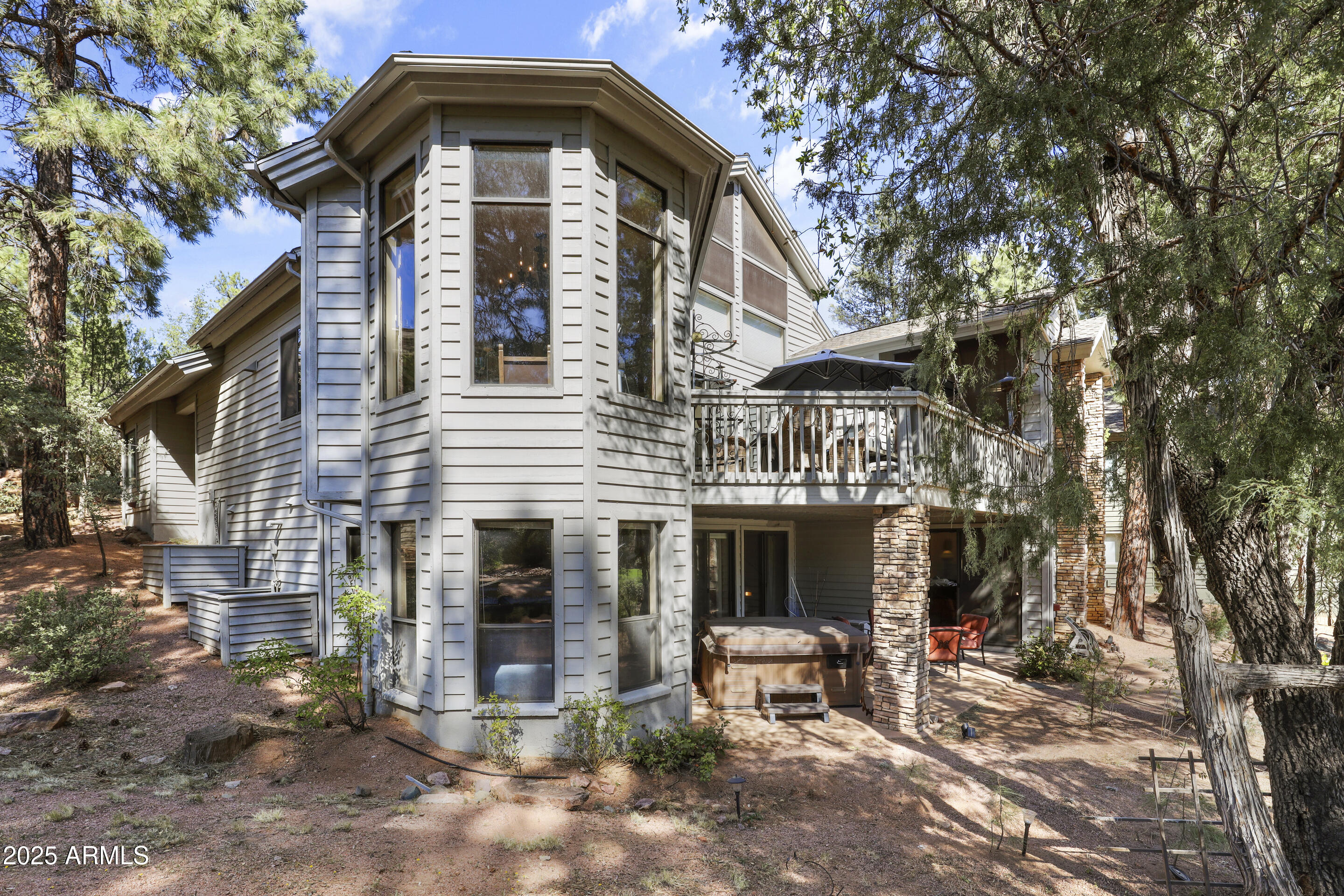 2609 E PINE ISLAND Lane