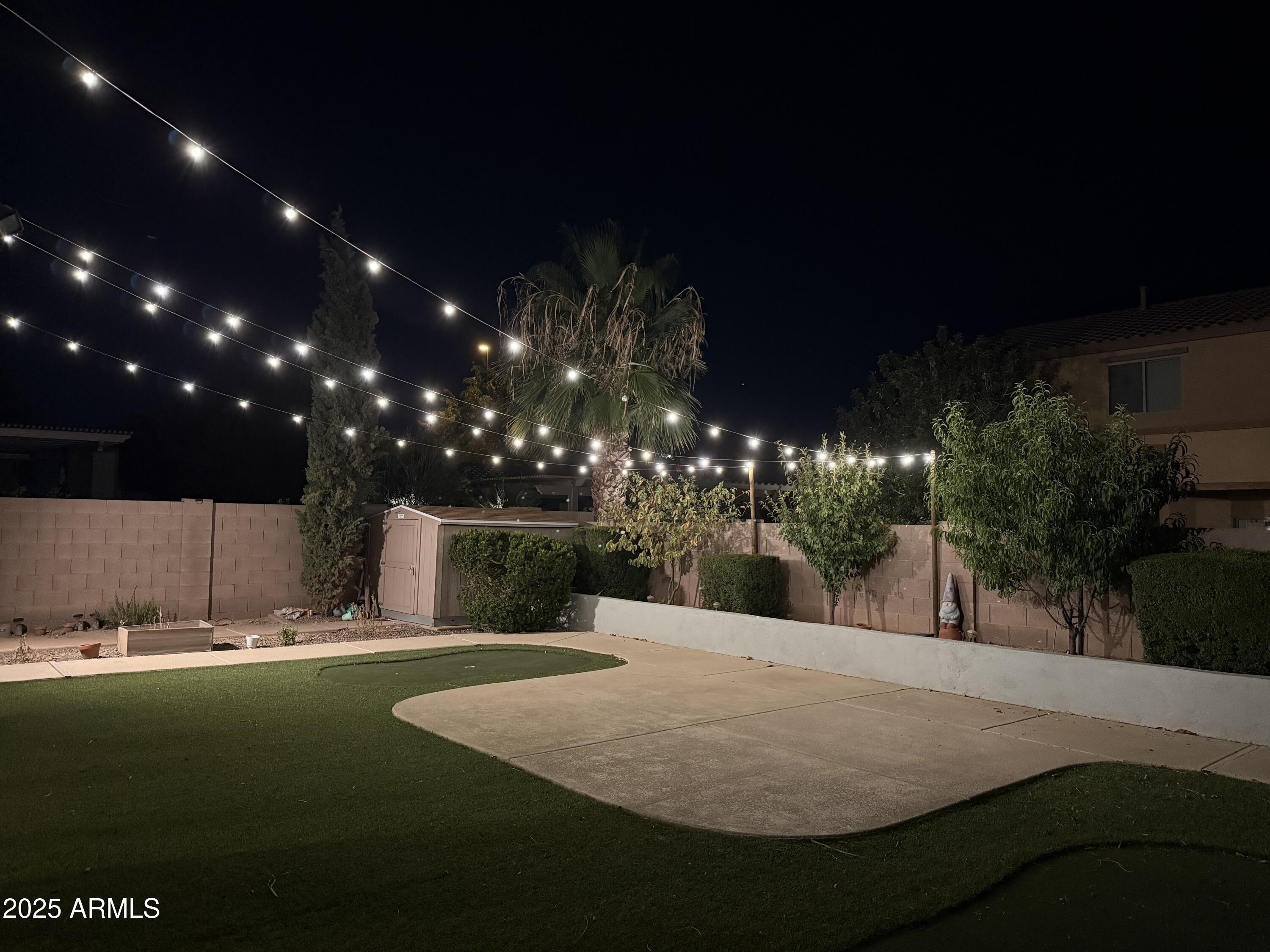 2759 E FICUS Way
