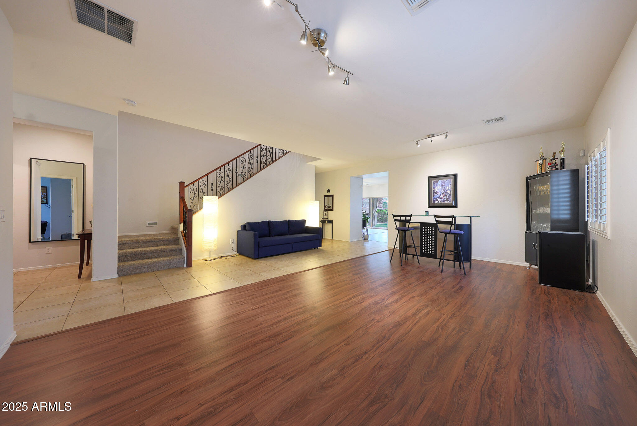 2759 E FICUS Way