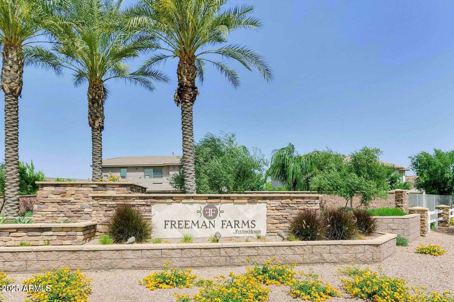 2759 E FICUS Way
