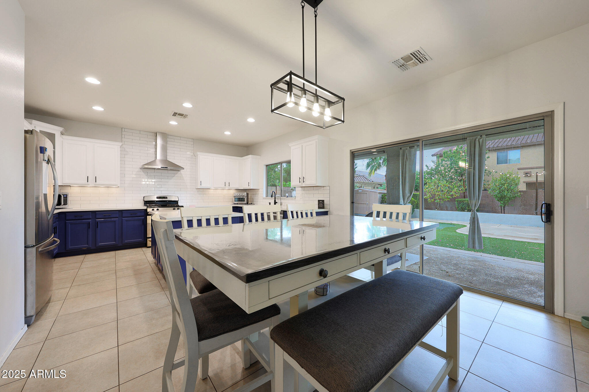 2759 E FICUS Way