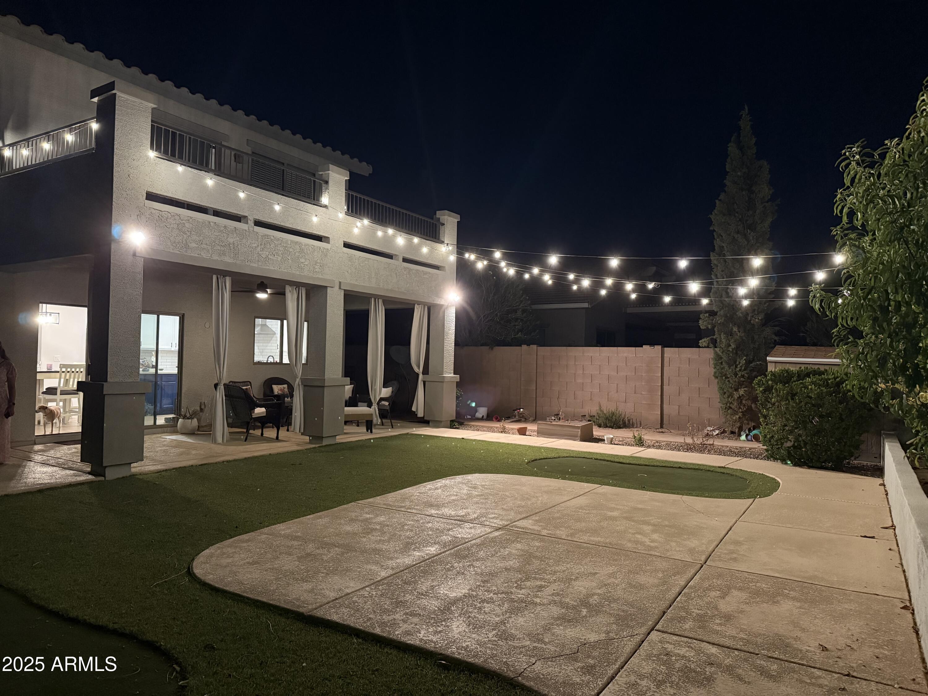 2759 E FICUS Way