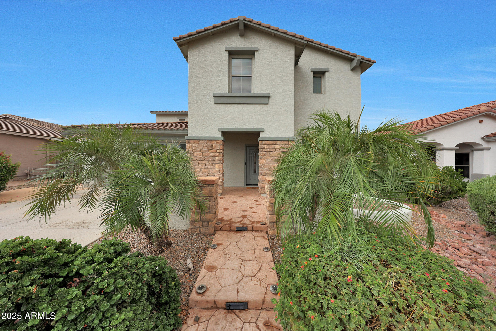2759 E FICUS Way
