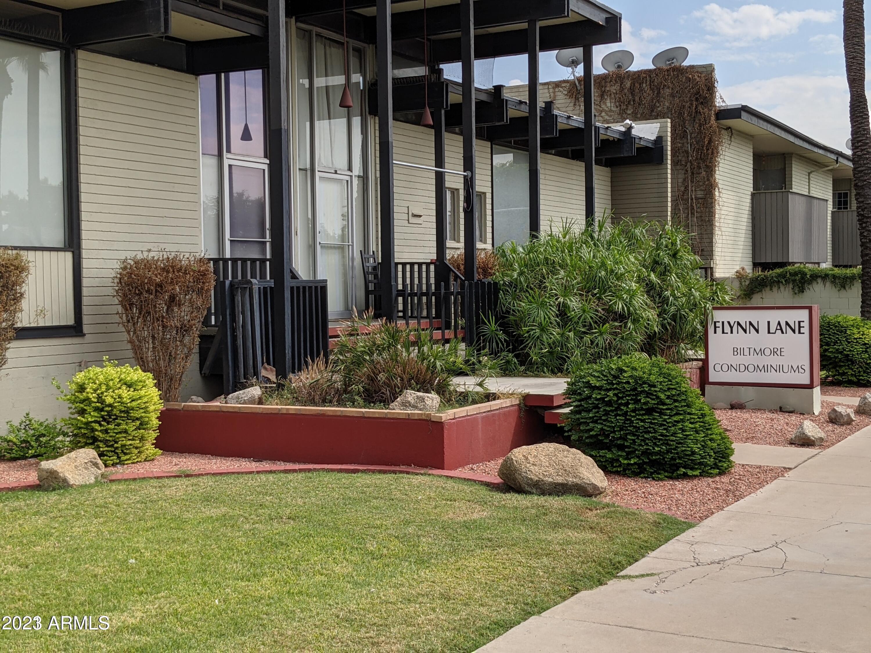 6767 N 7TH Street, 214