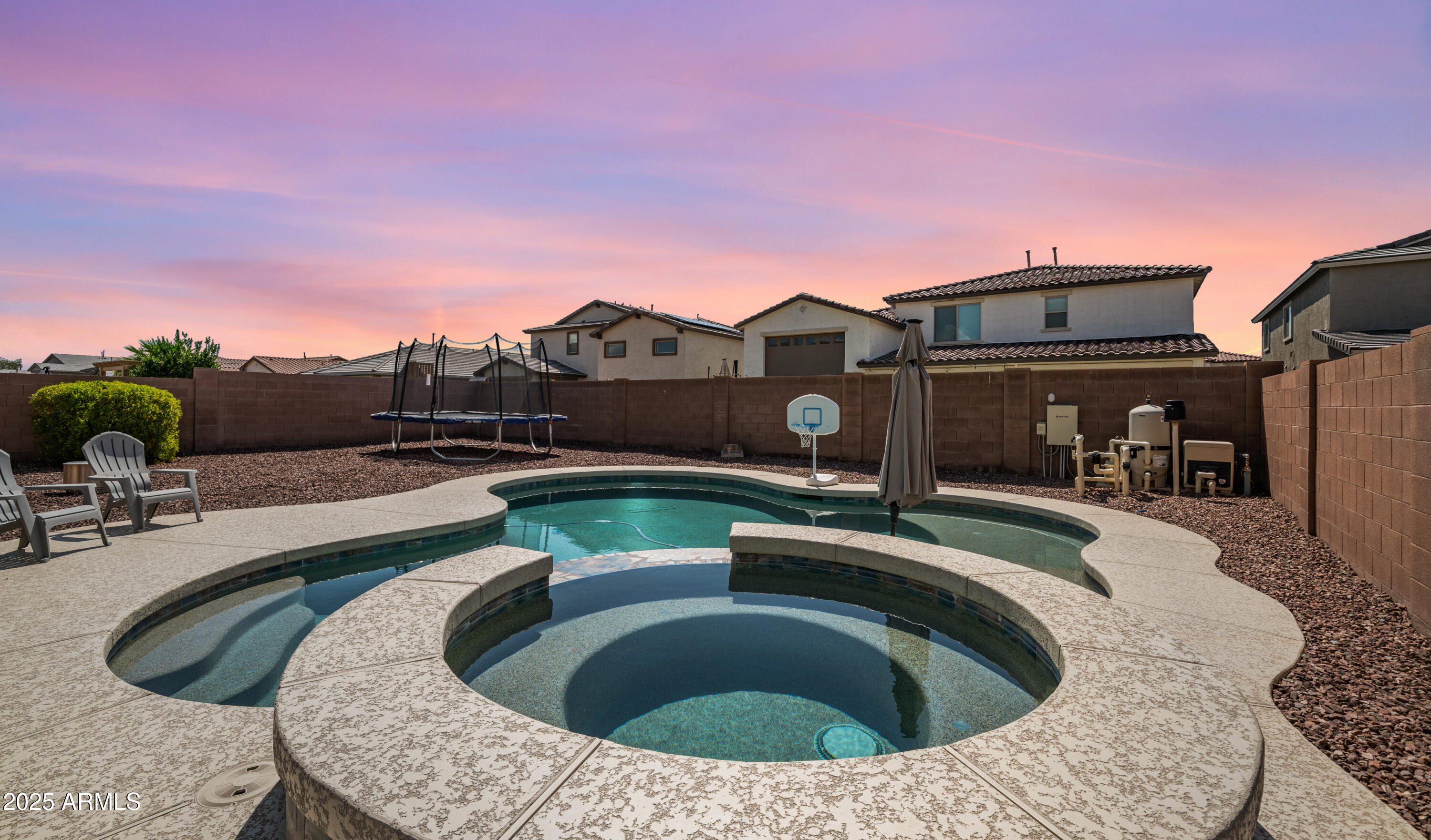 40589 W PARKHILL Drive