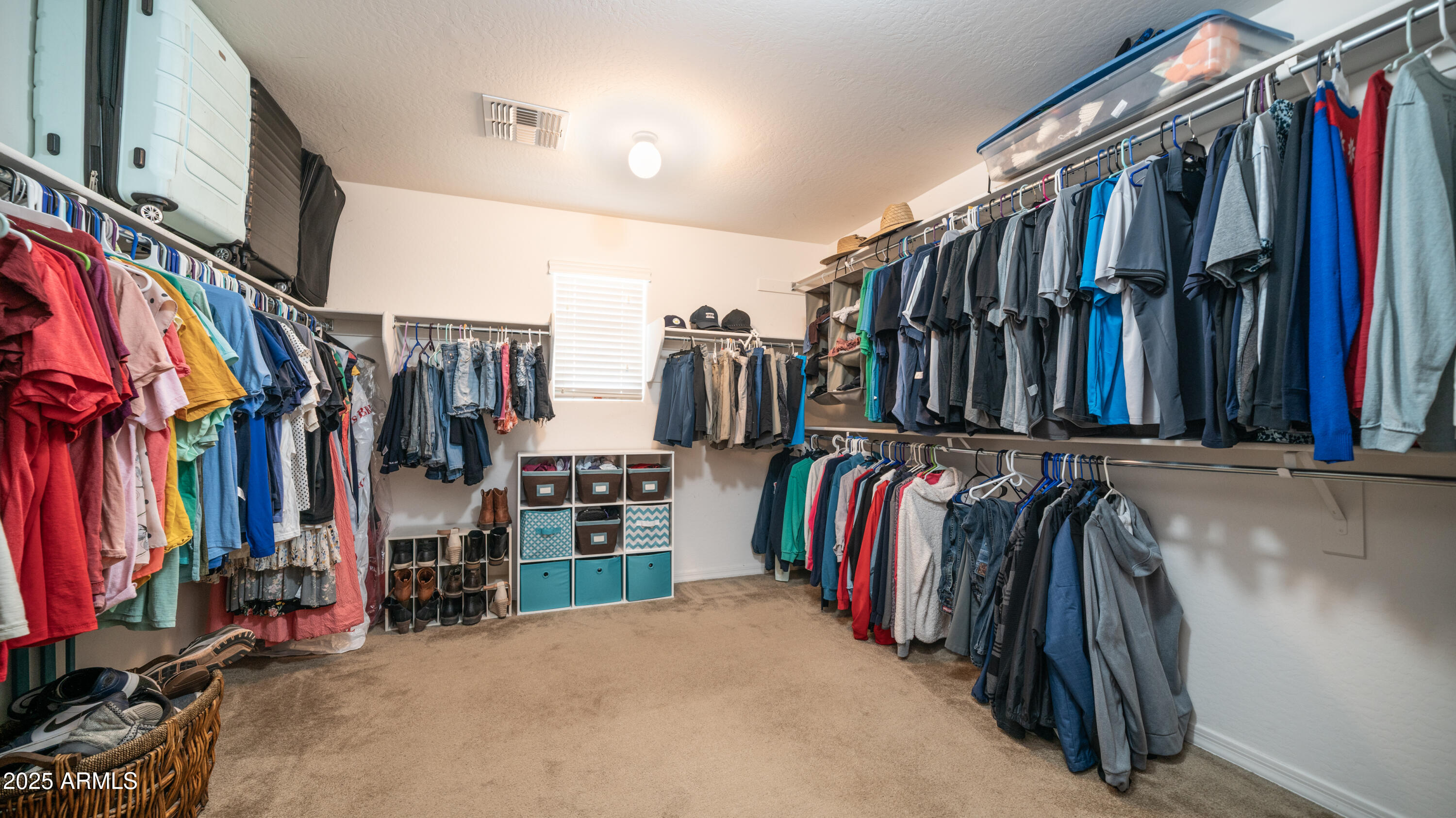 40589 W PARKHILL Drive