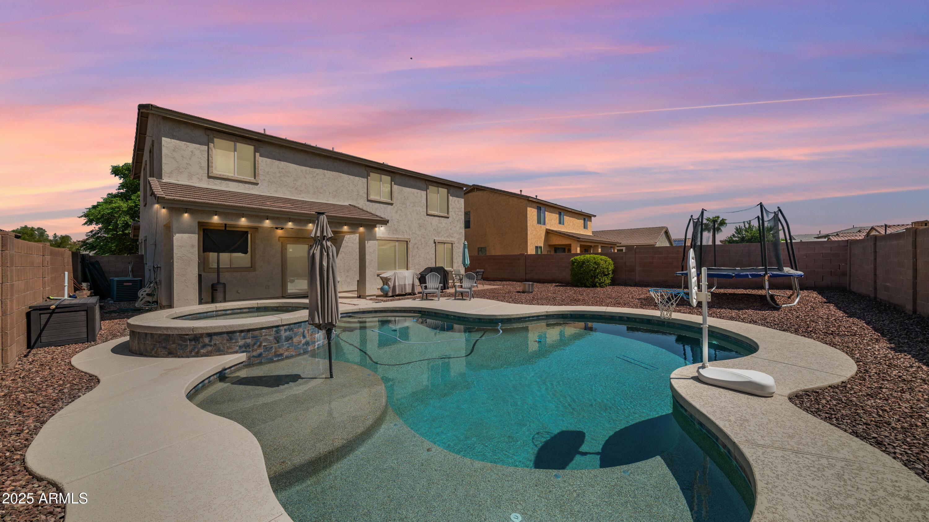 40589 W PARKHILL Drive