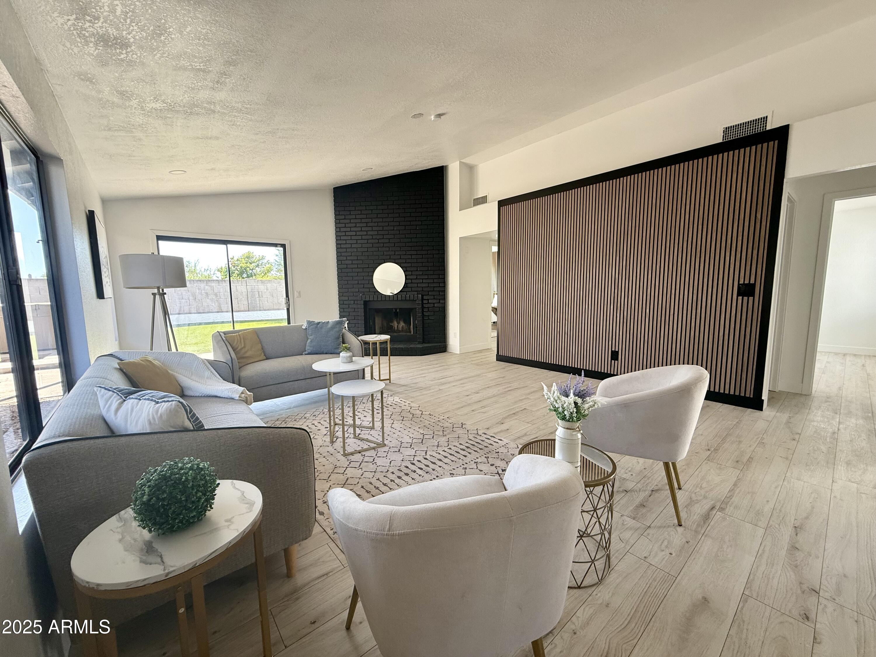 8665 E BELLEVIEW Place