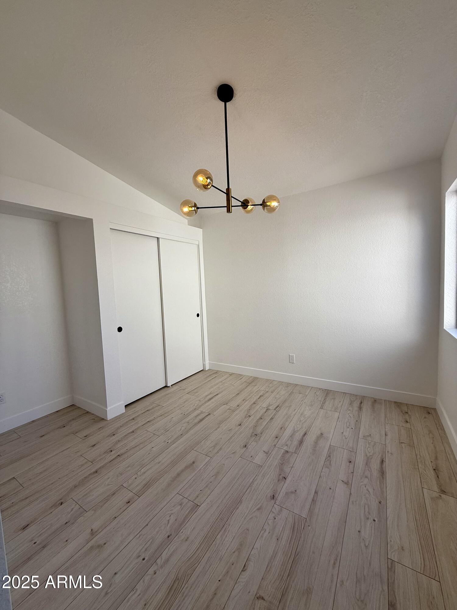 8665 E BELLEVIEW Place