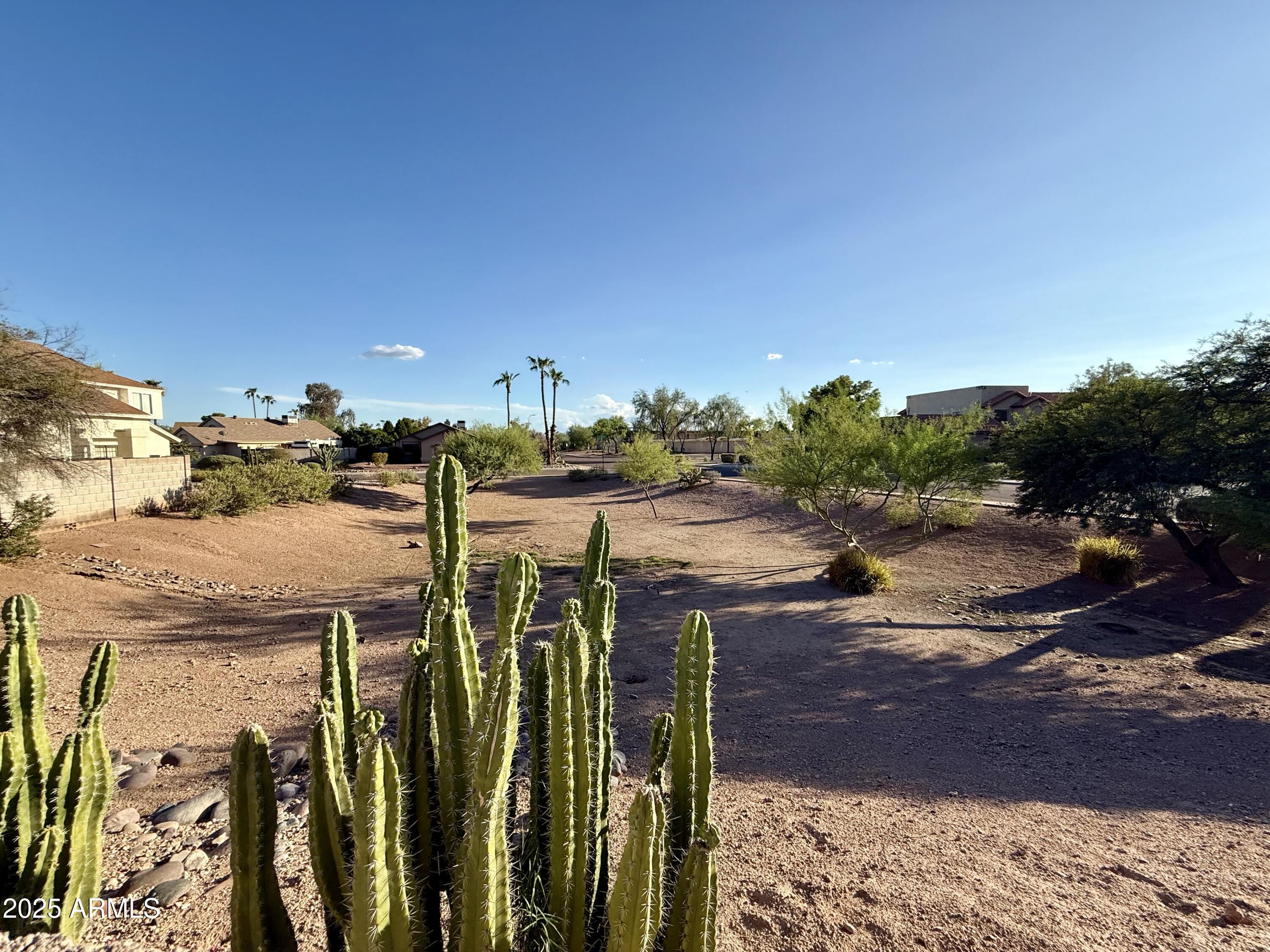 8665 E BELLEVIEW Place