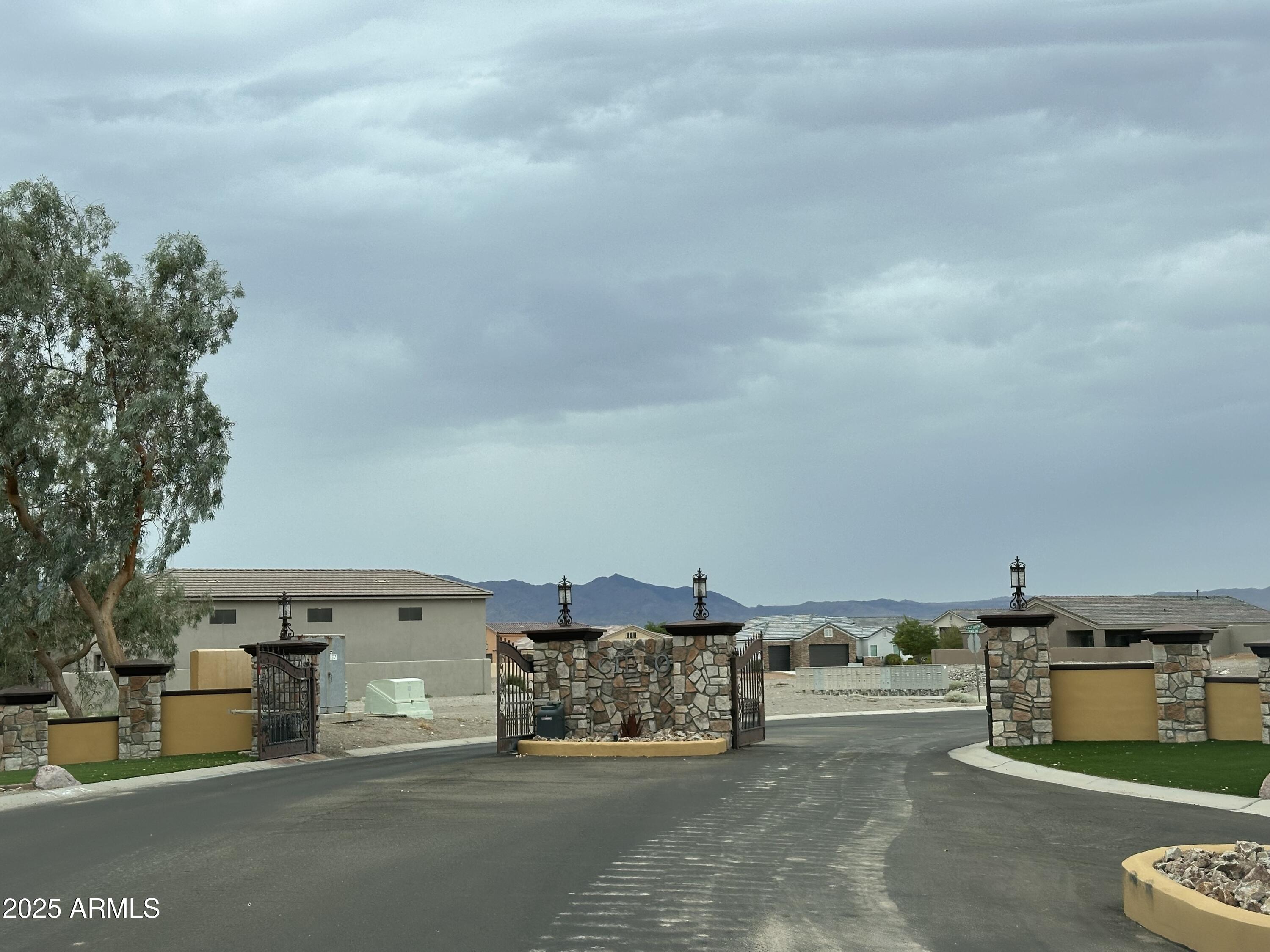 6289 S VIA DE ORO, 148