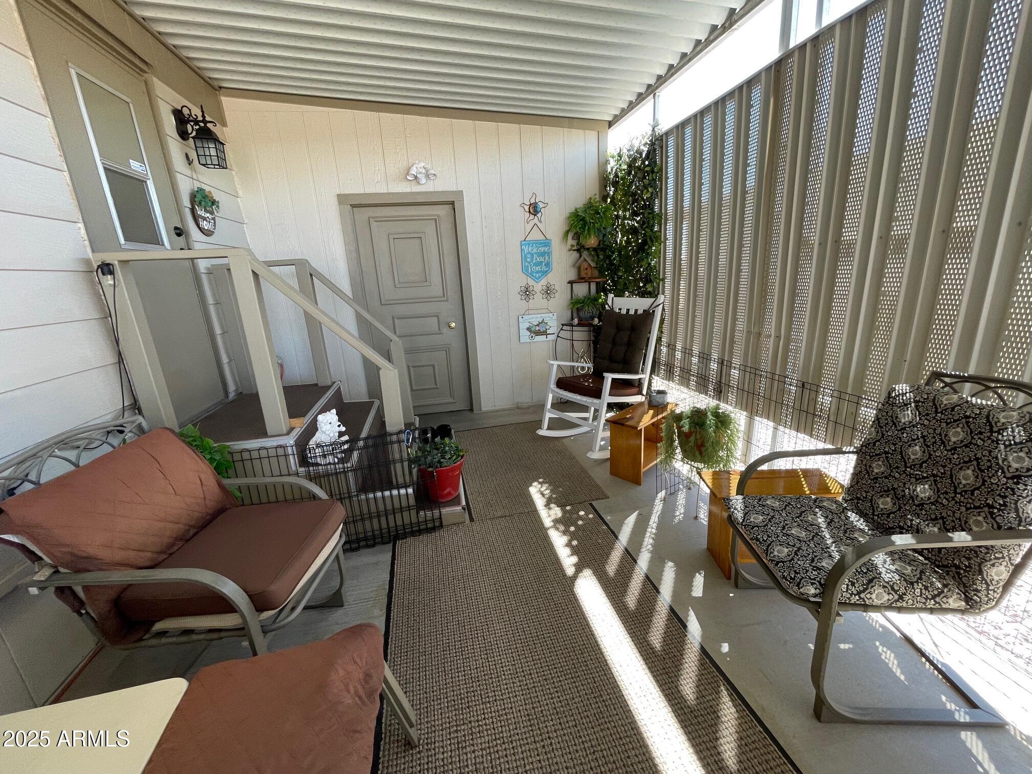 980 E Broadway Avenue 15