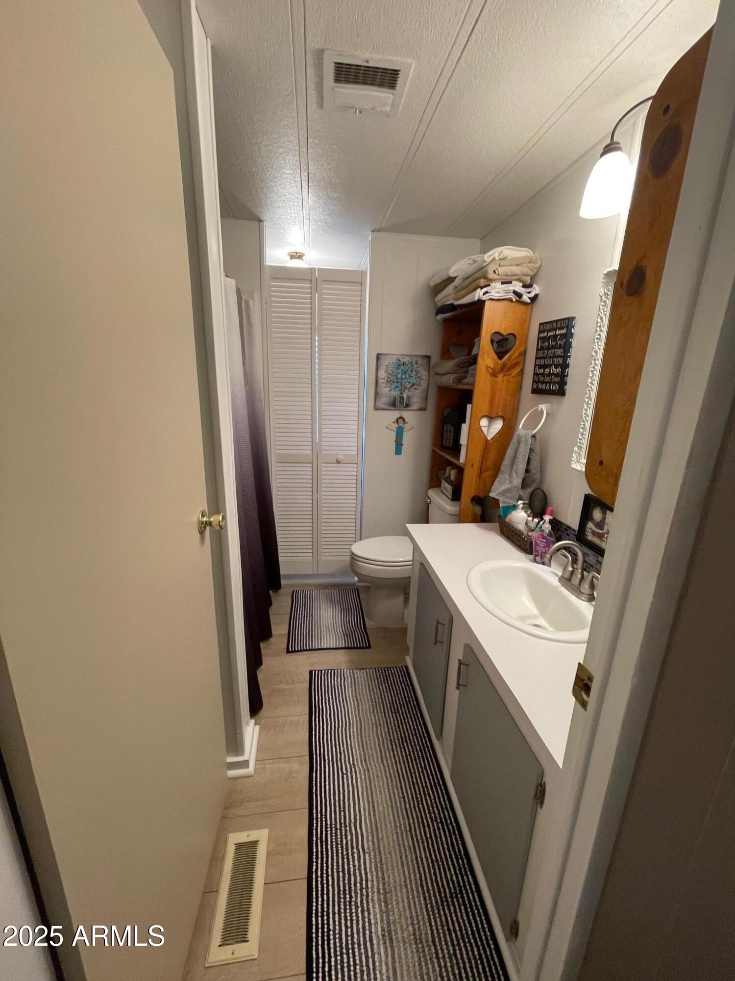 980 E Broadway Avenue 15