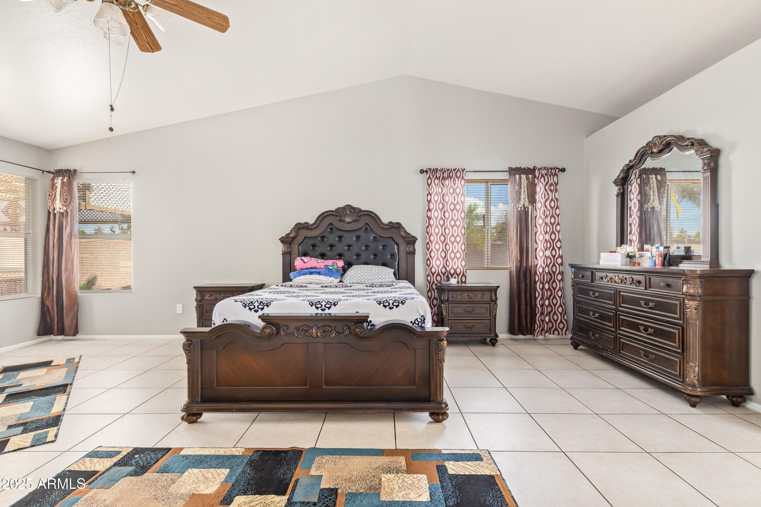 3935 W CHARTER OAK Road