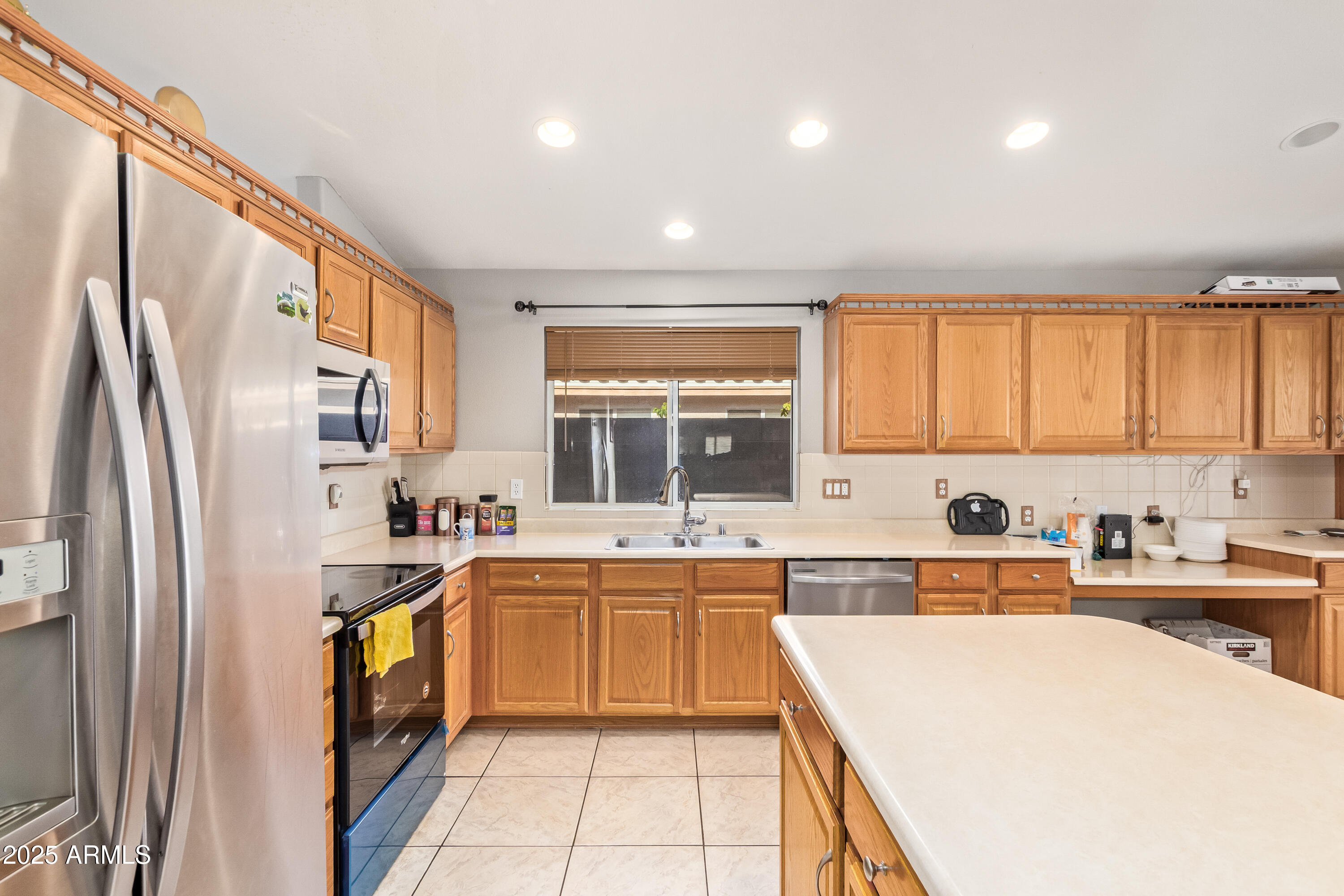 3935 W CHARTER OAK Road