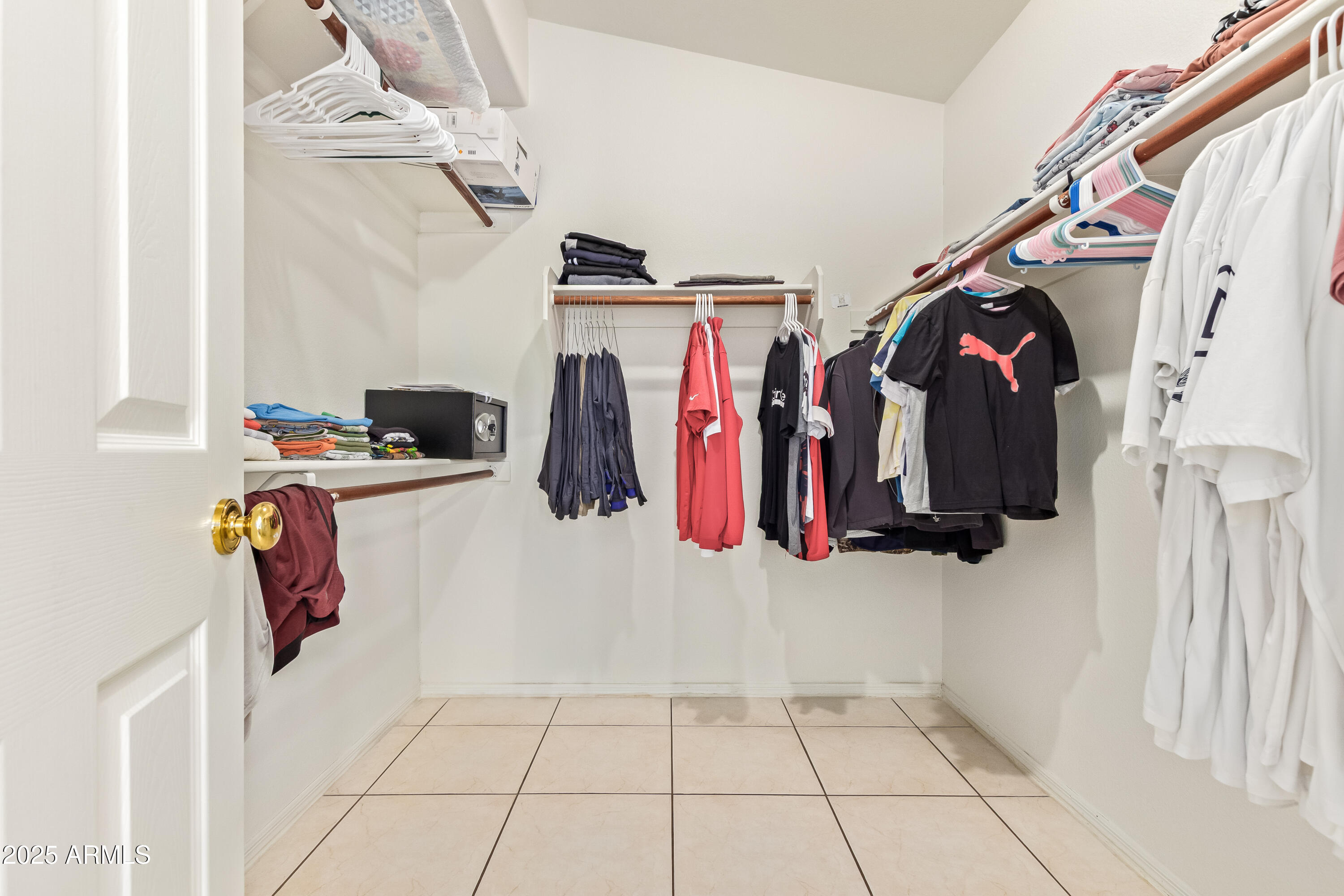 3935 W CHARTER OAK Road