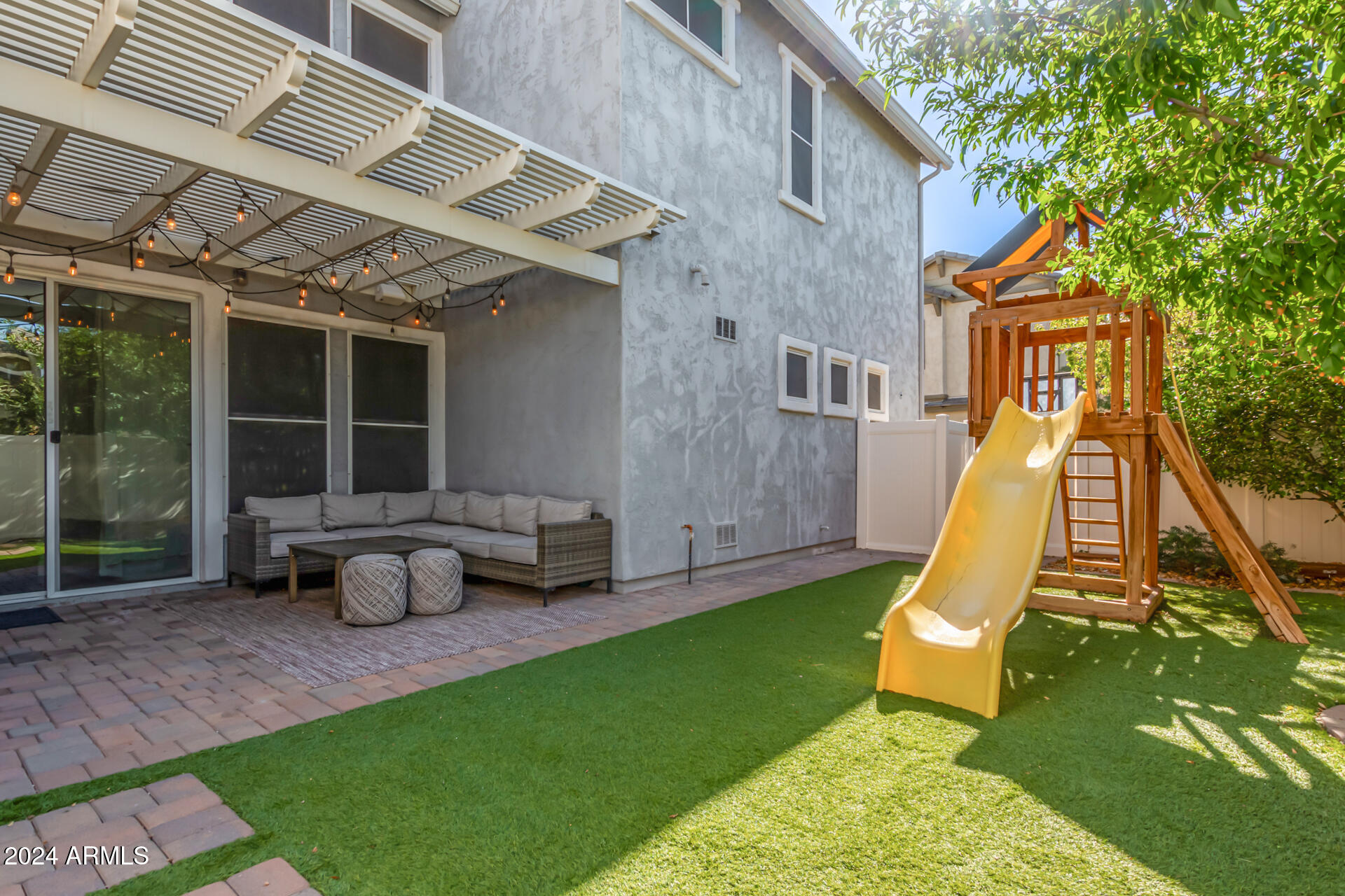 10451 E NATAL Avenue