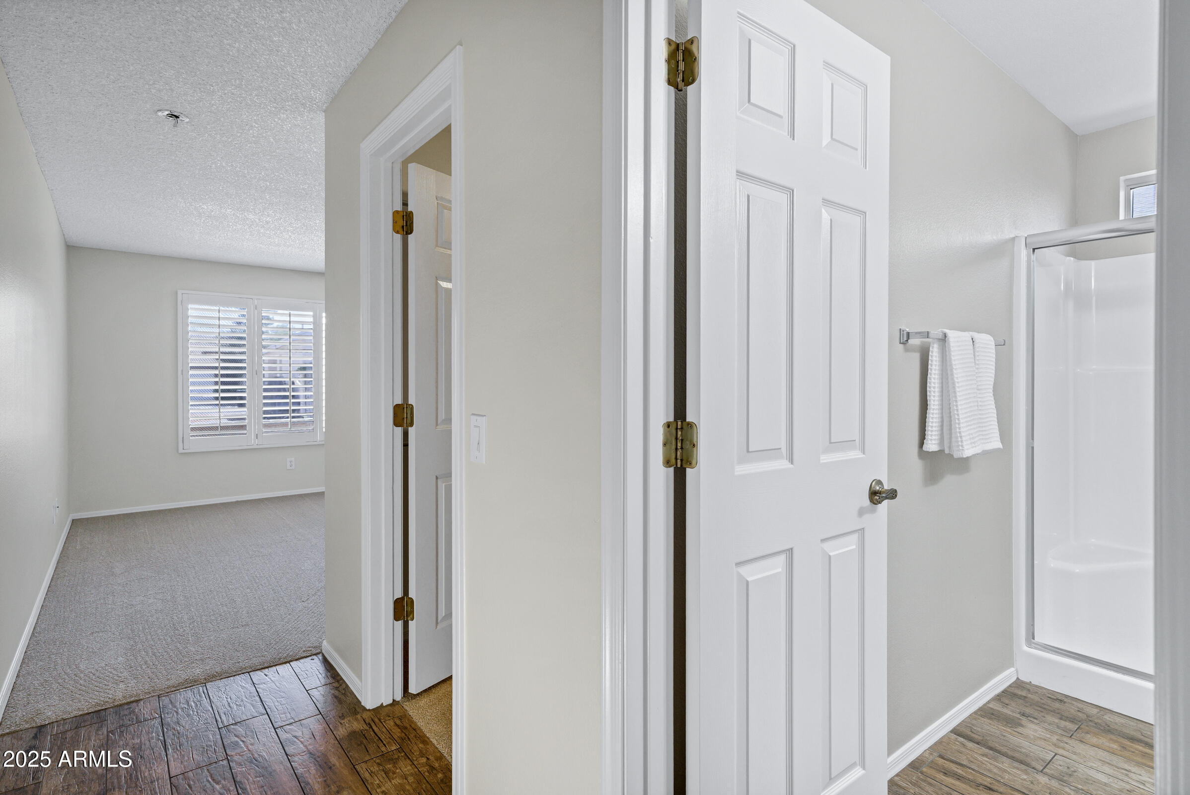 1863 E BUENA VISTA Drive