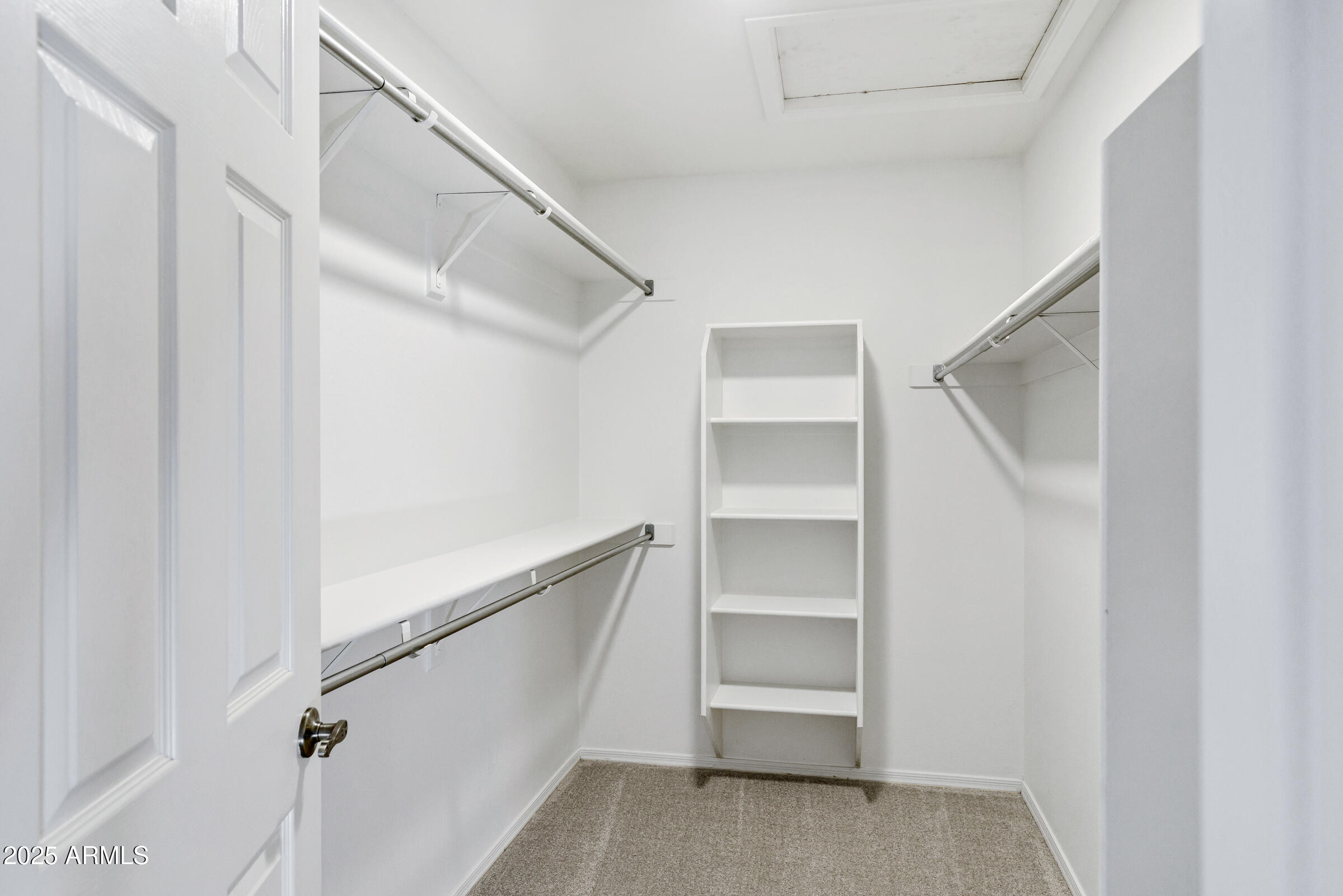 1863 E BUENA VISTA Drive