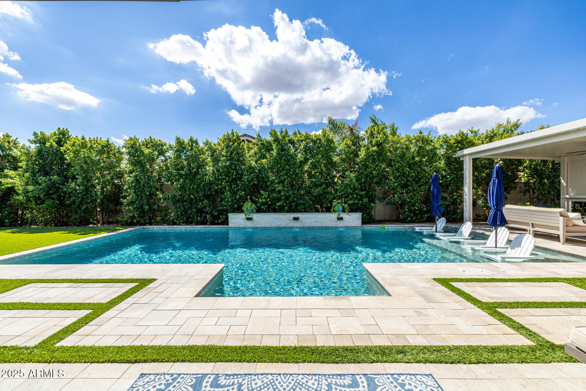 3495 E BLOOMFIELD Parkway