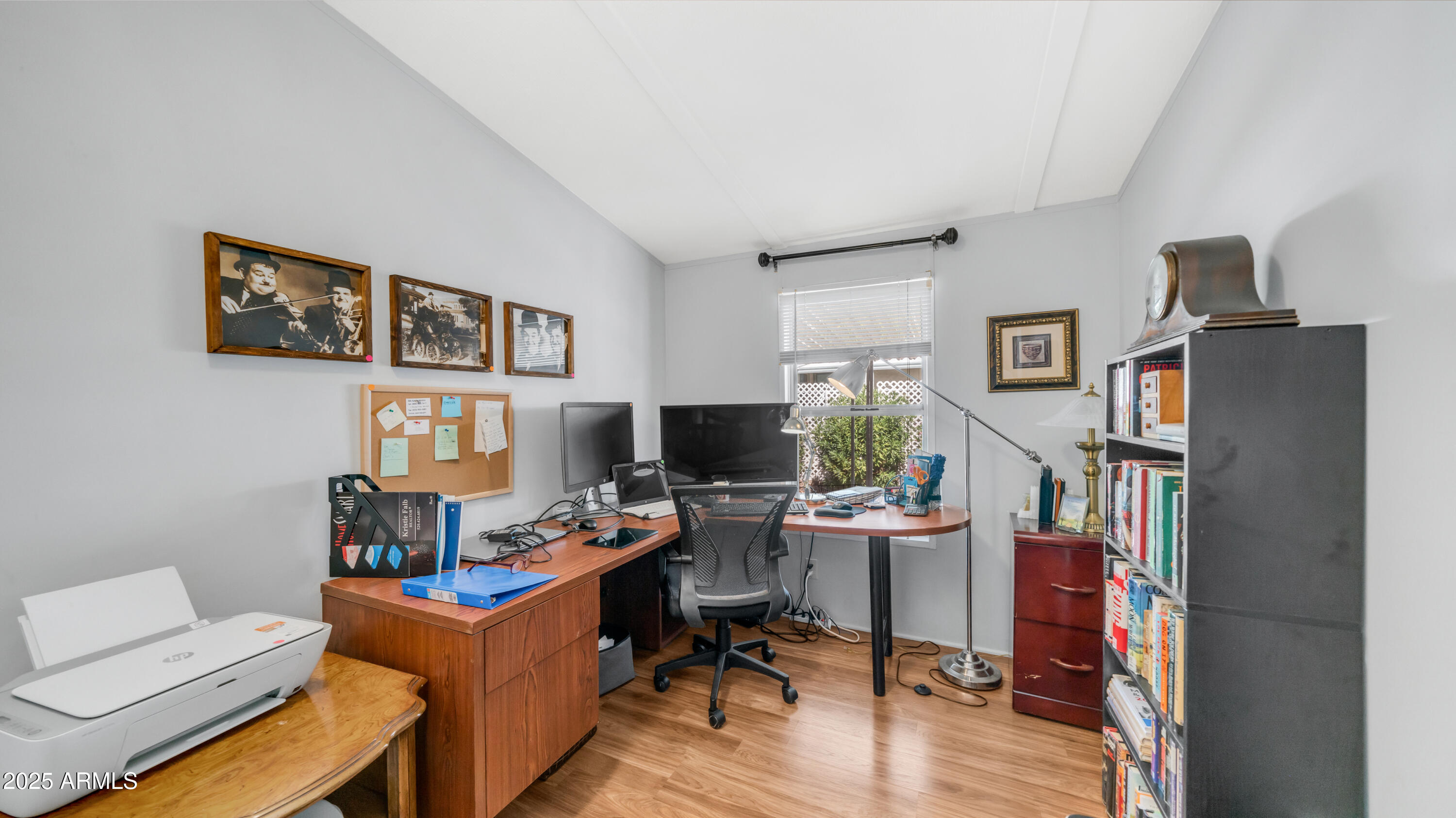 301 S SIGNAL BUTTE Road, 732