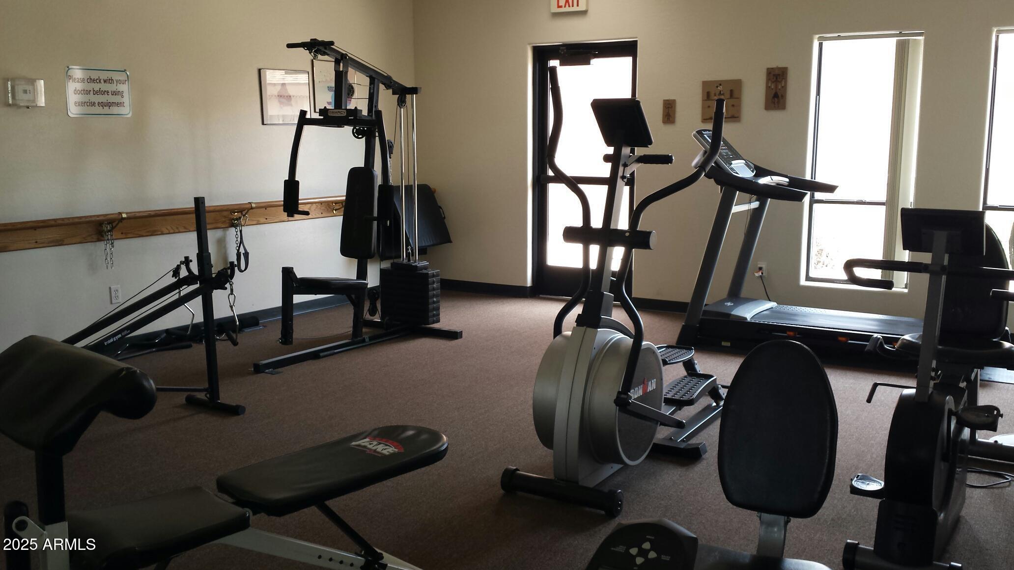 301 S SIGNAL BUTTE Road, 732