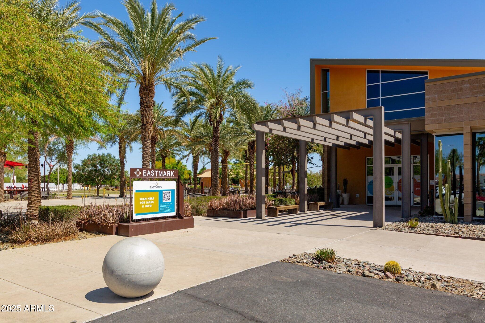 4908 S FIGUEROA Lane