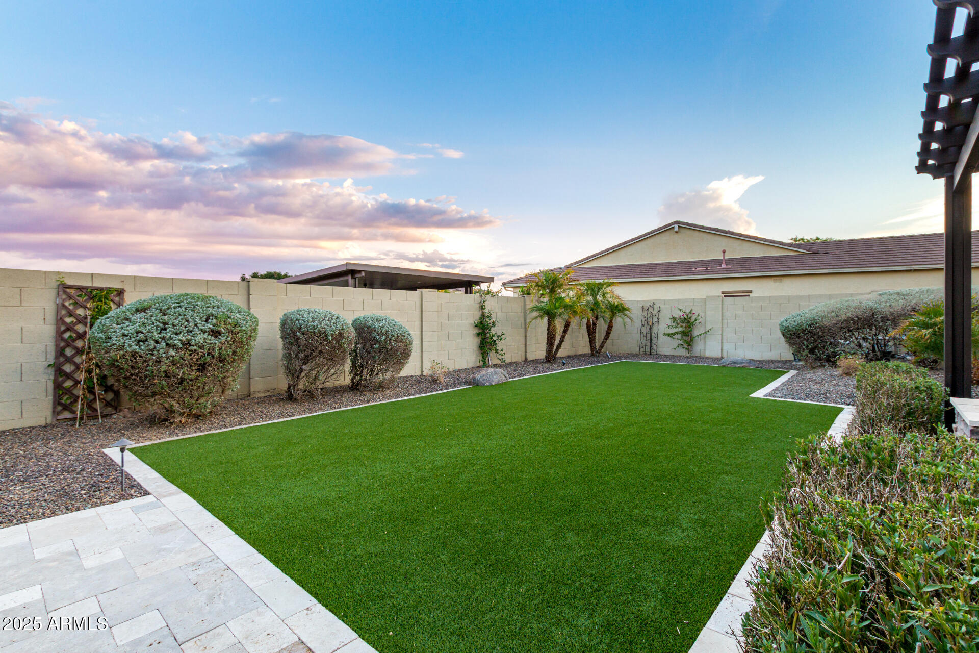 4908 S FIGUEROA Lane