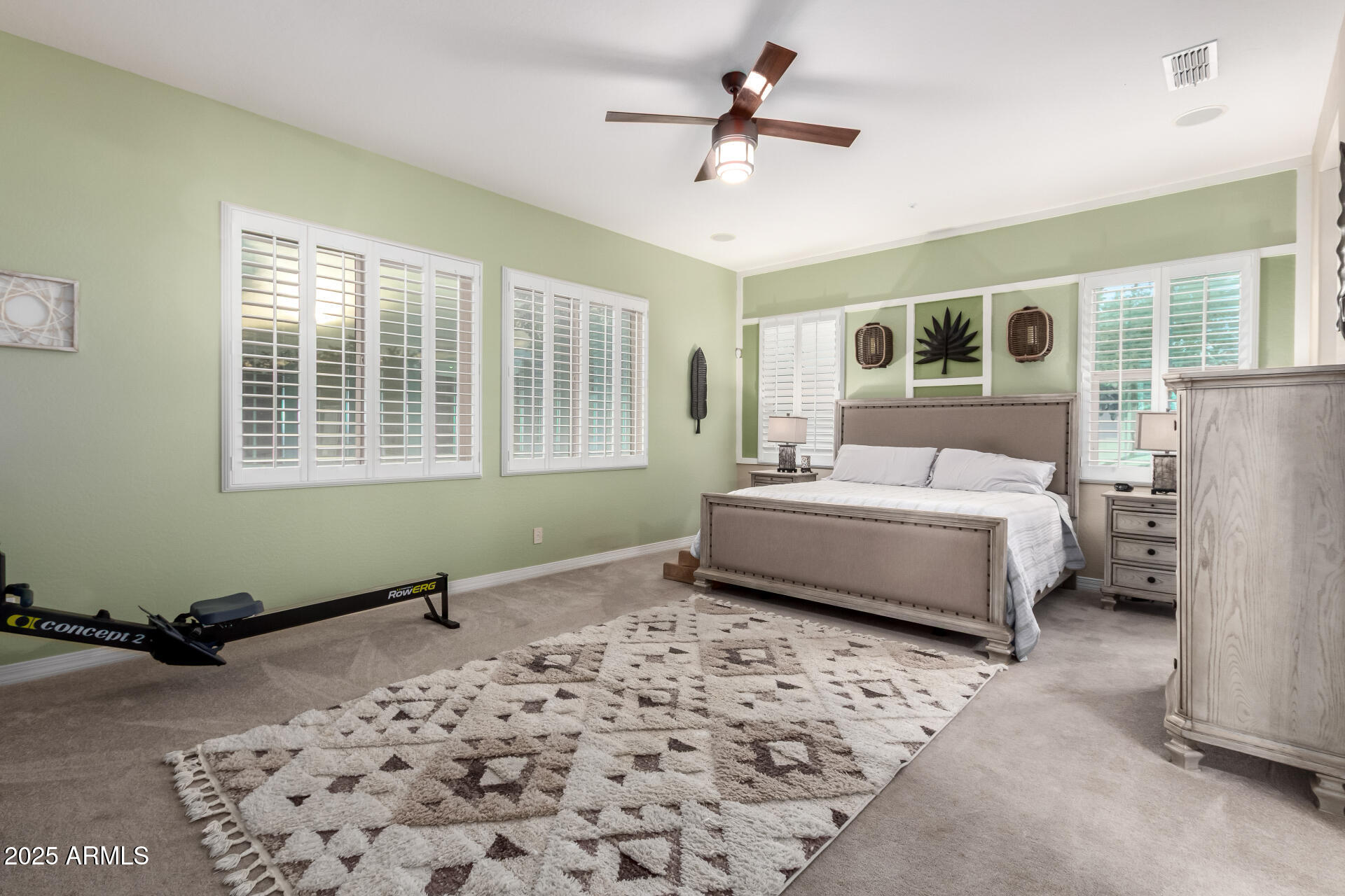 4908 S FIGUEROA Lane