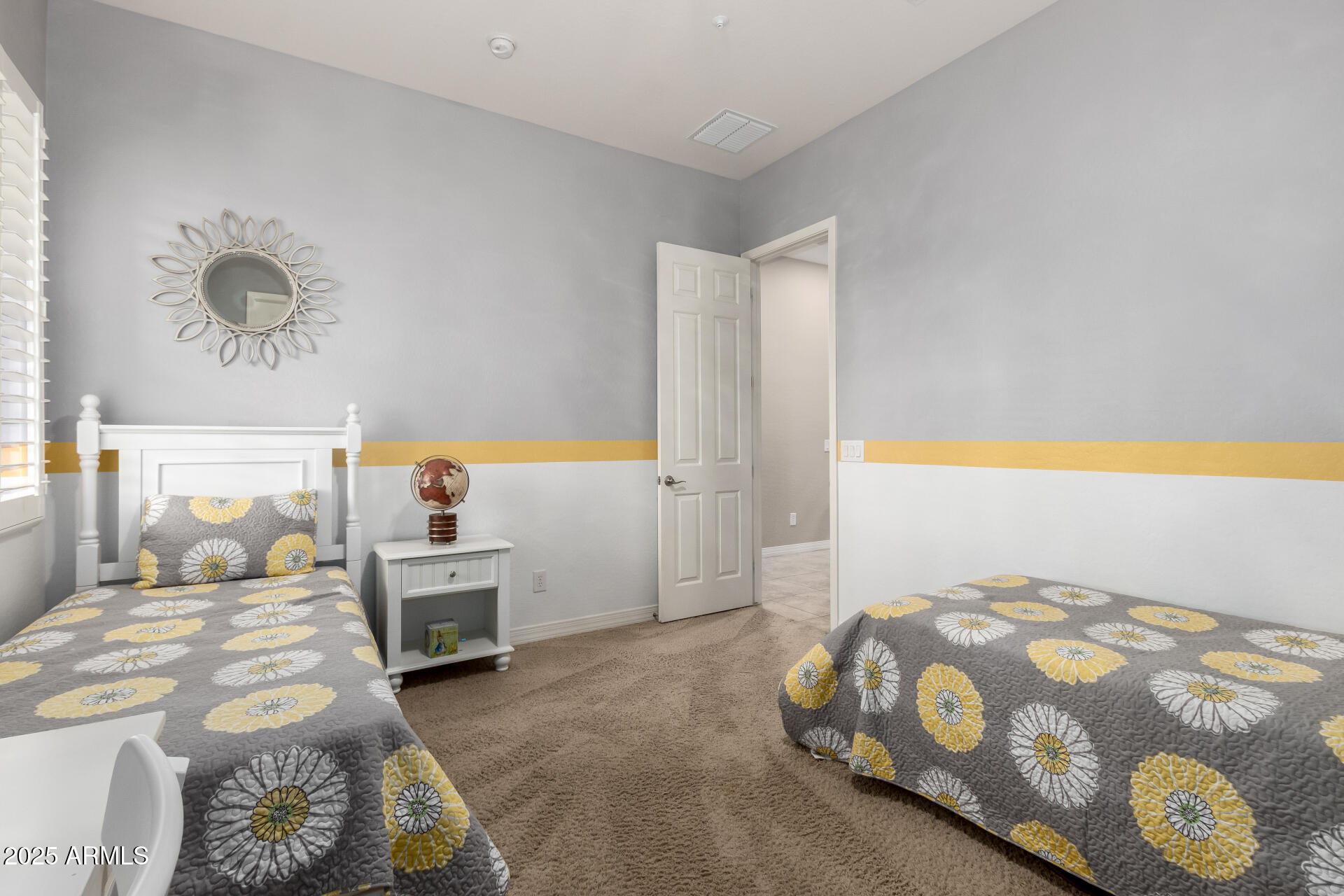 4908 S FIGUEROA Lane