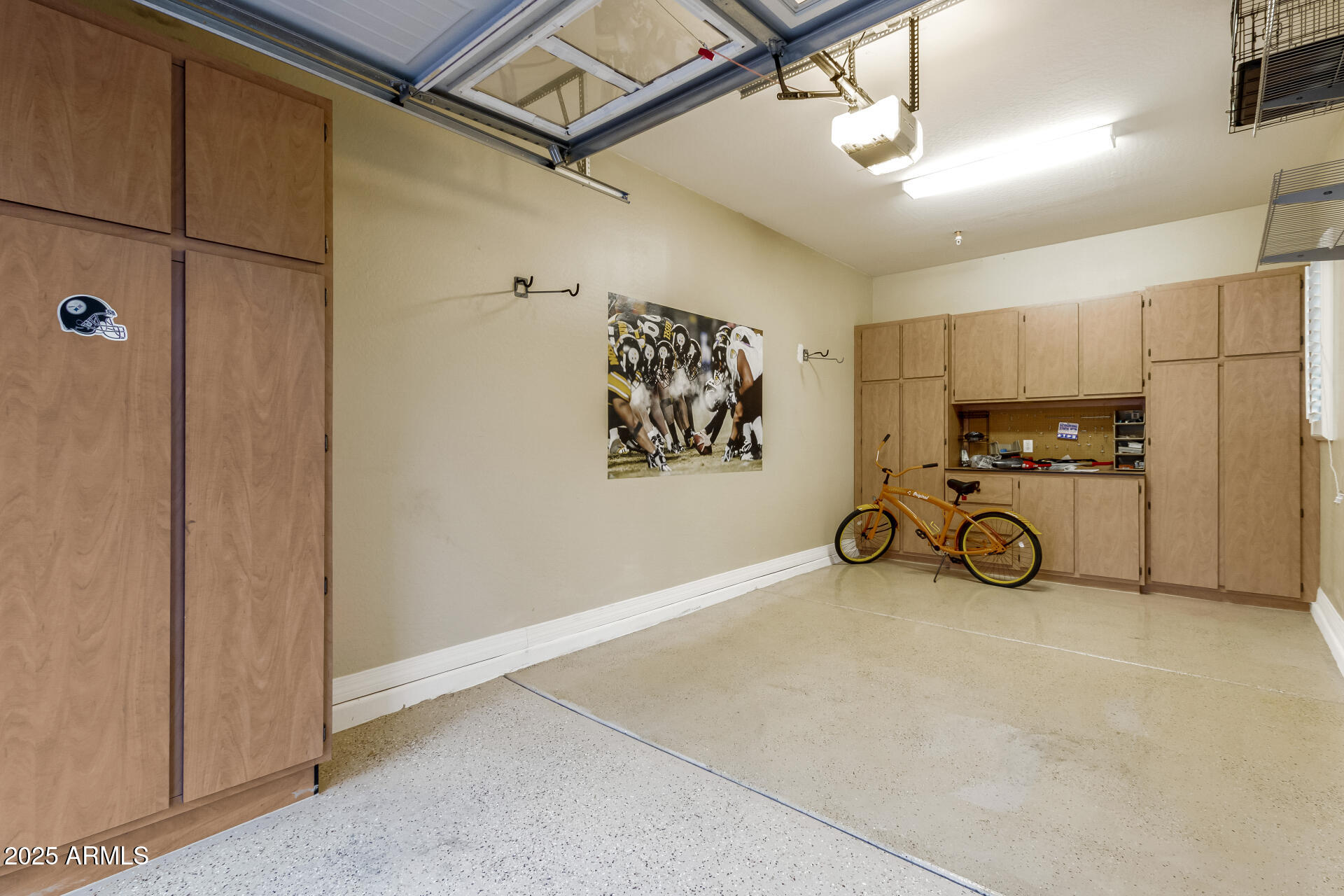 4908 S FIGUEROA Lane