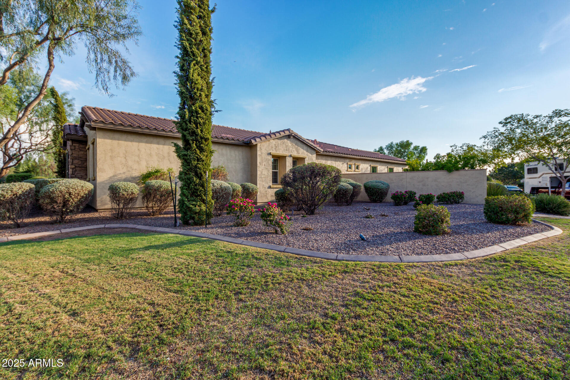 4908 S FIGUEROA Lane