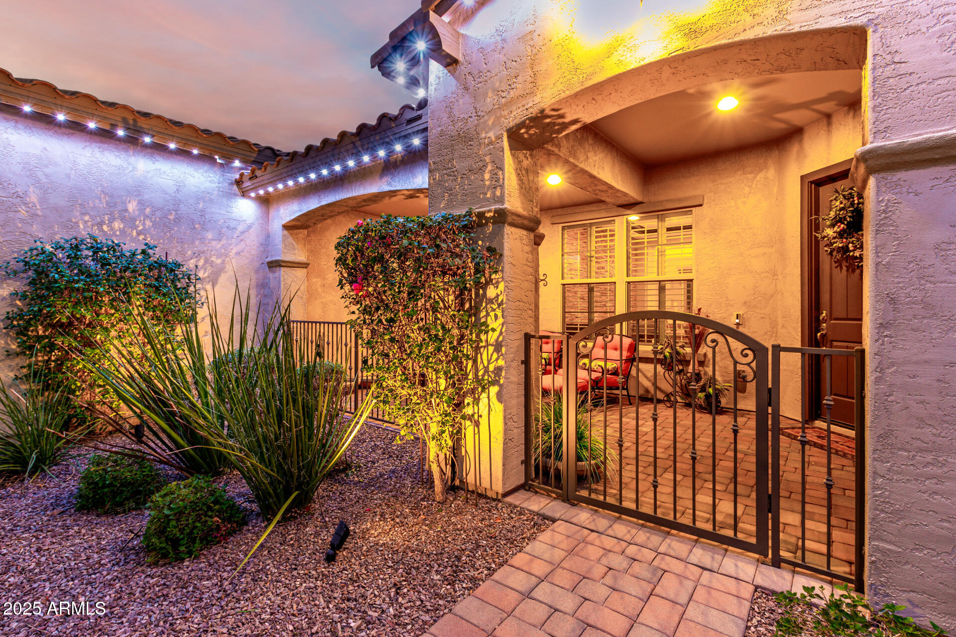 4908 S FIGUEROA Lane