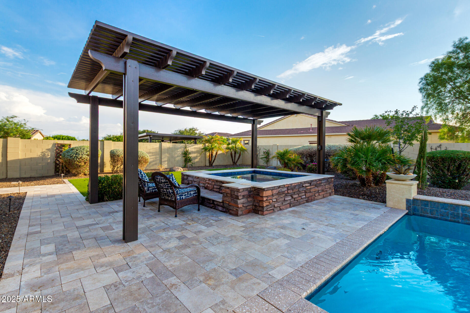 4908 S FIGUEROA Lane