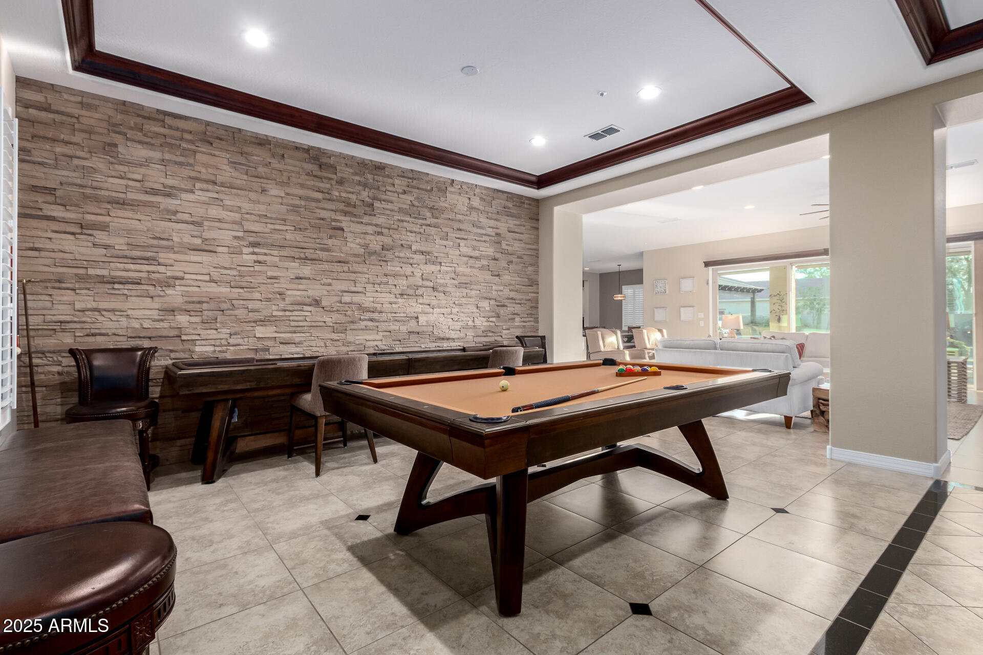 4908 S FIGUEROA Lane