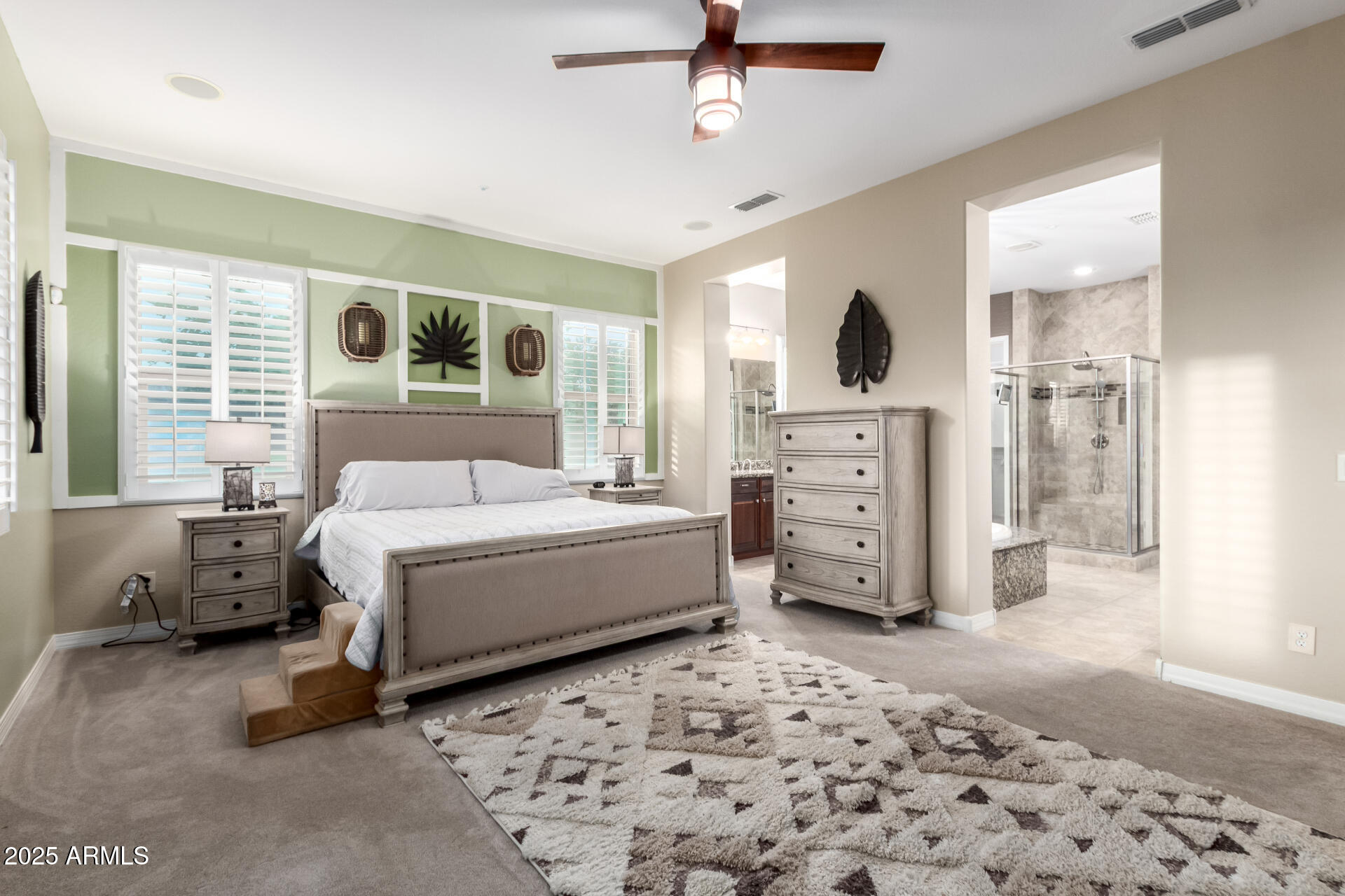 4908 S FIGUEROA Lane