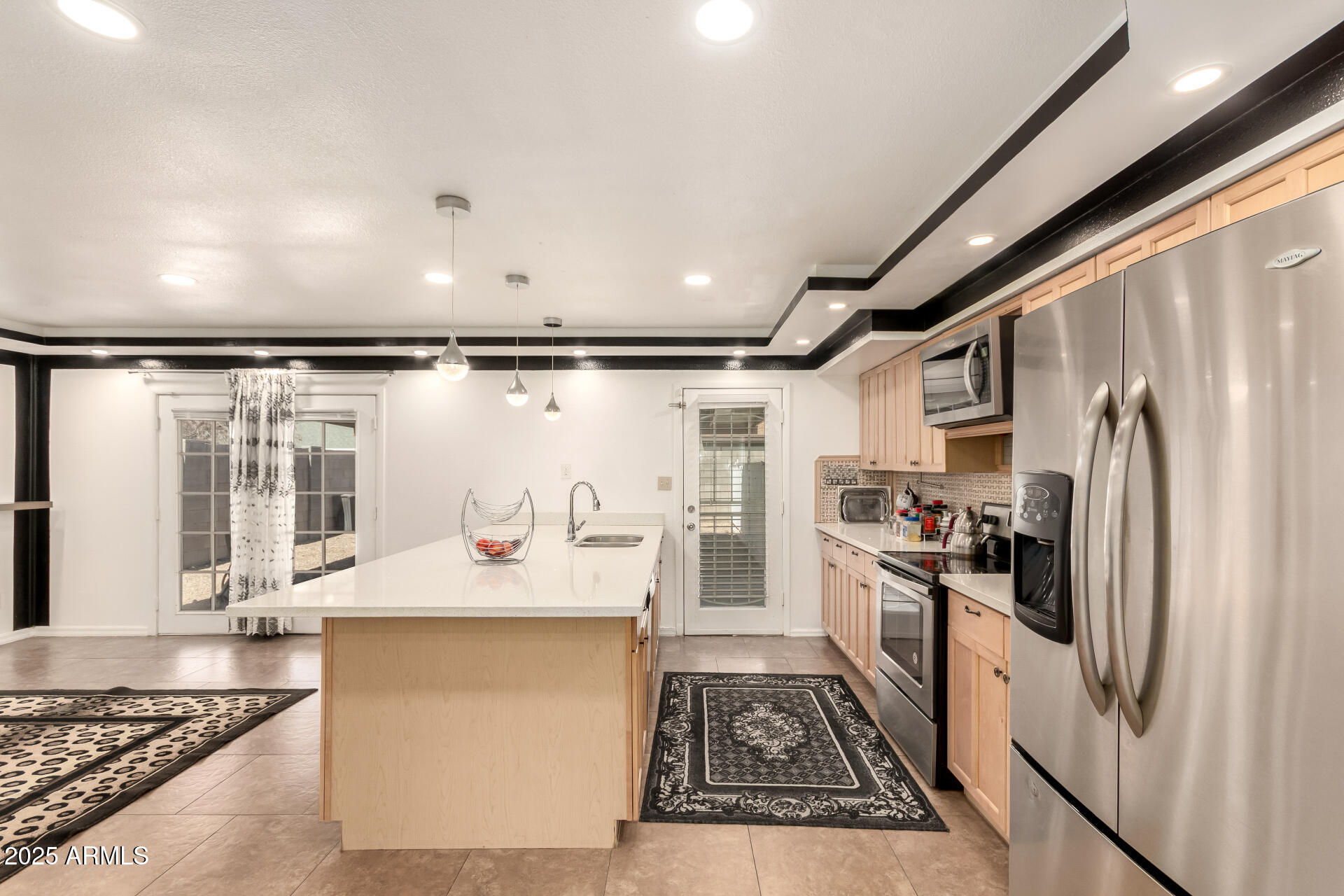 4348 W SHANGRI LA Road