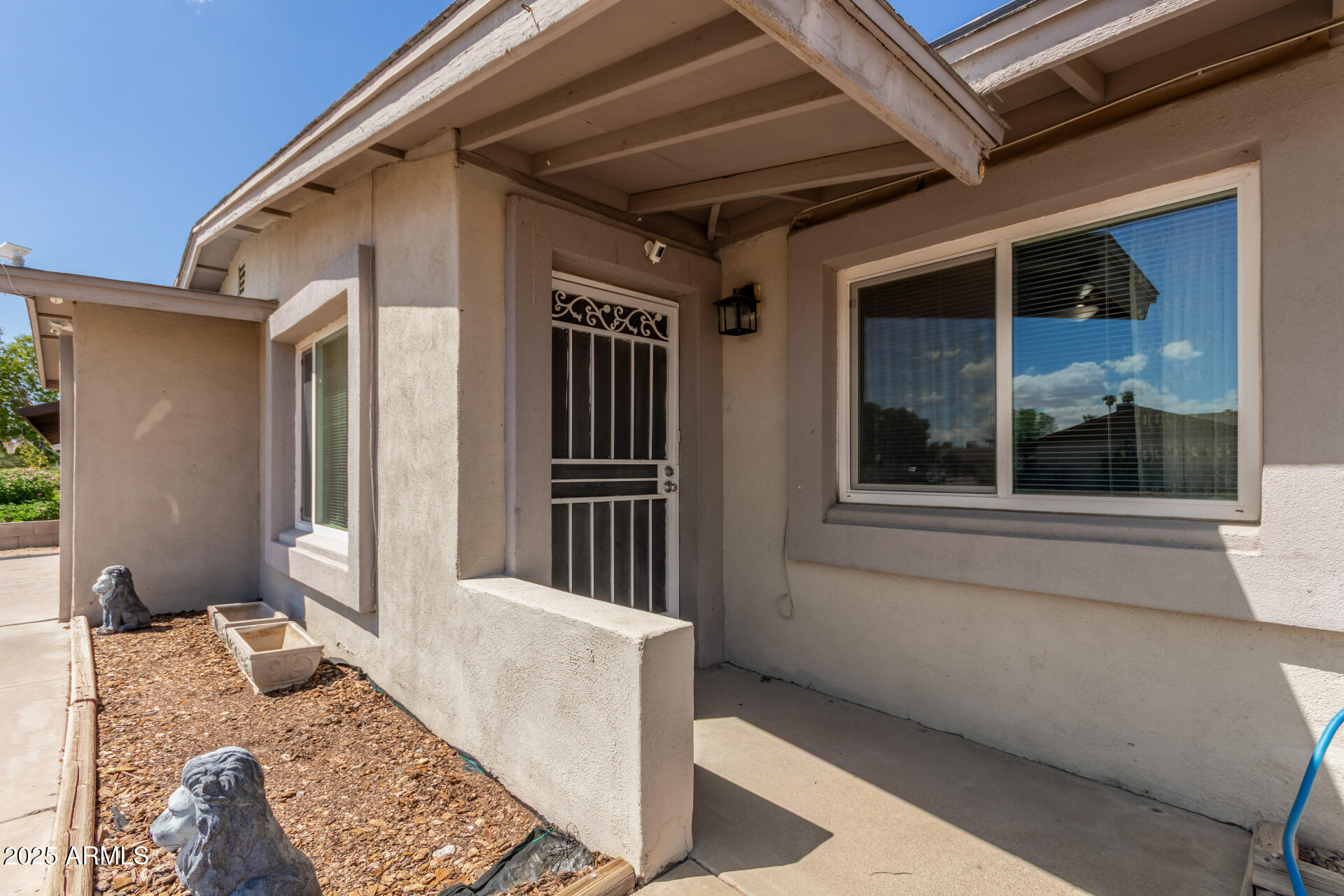 4348 W SHANGRI LA Road