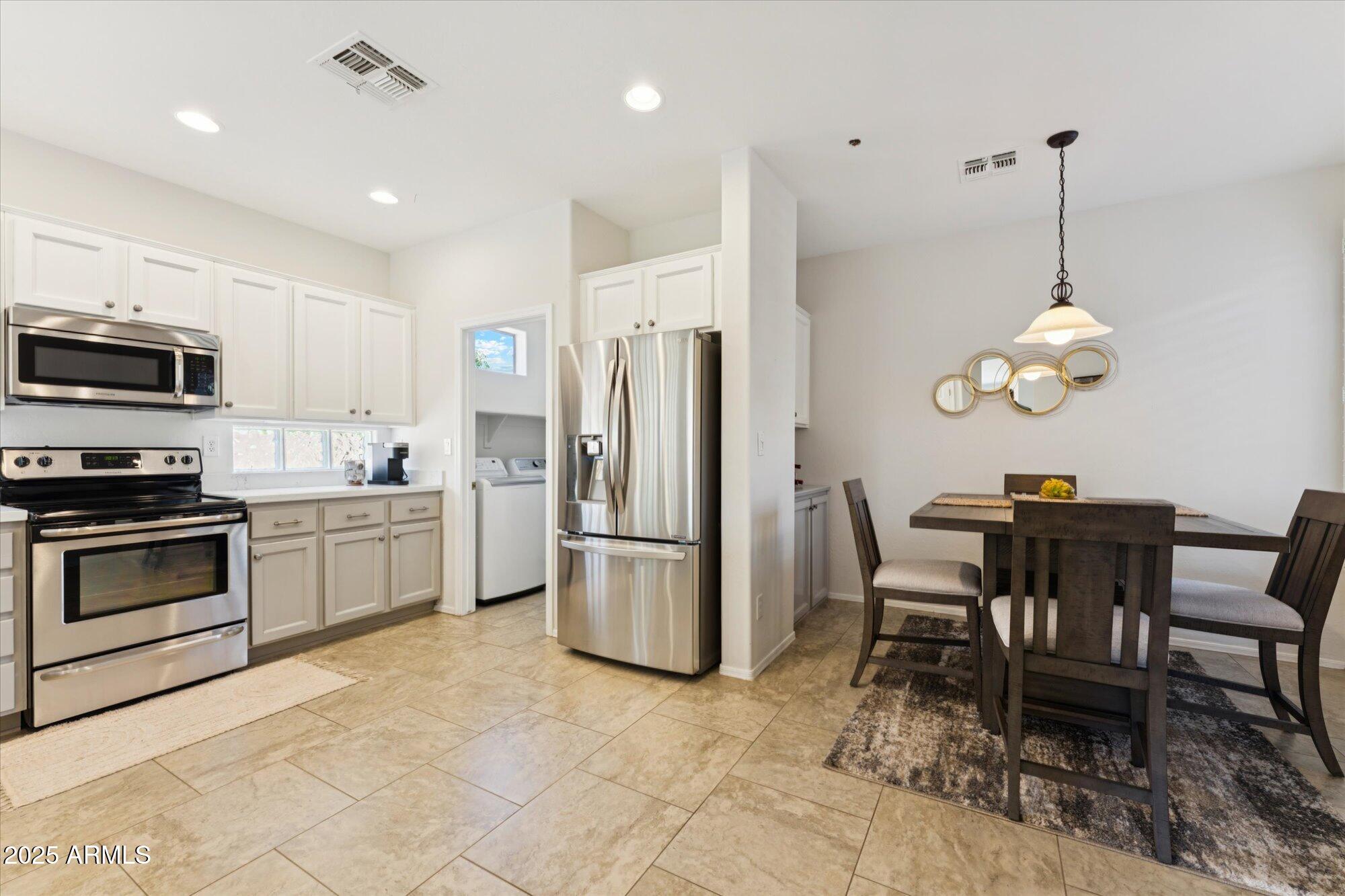 41841 N MILL CREEK Way