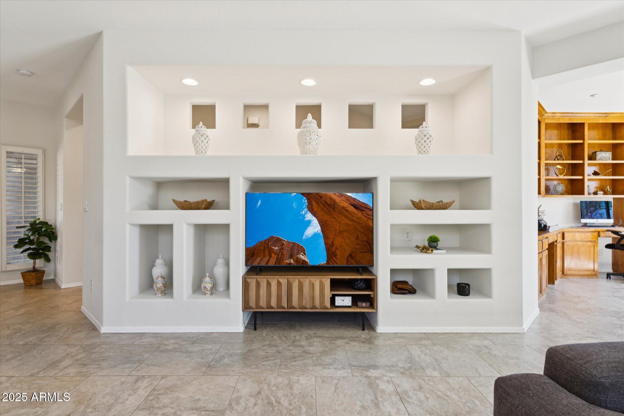 41841 N MILL CREEK Way