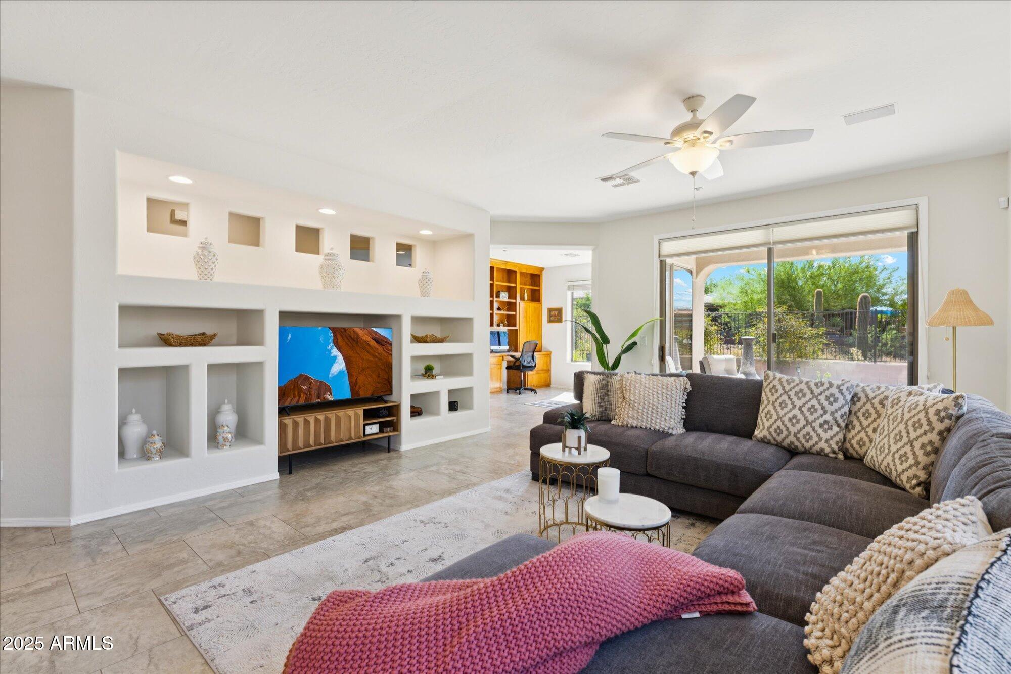 41841 N MILL CREEK Way